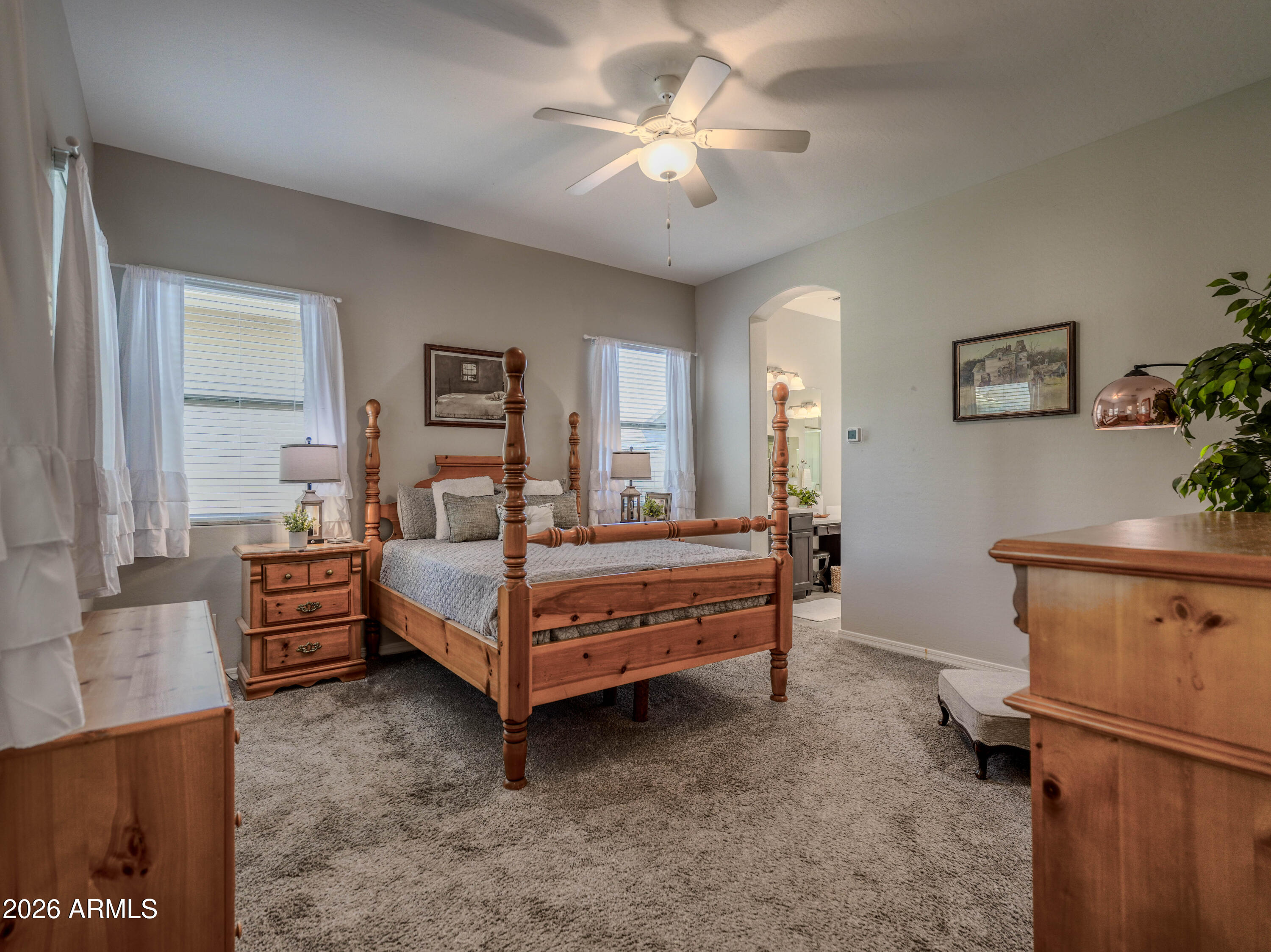 4429 E Skousen Street