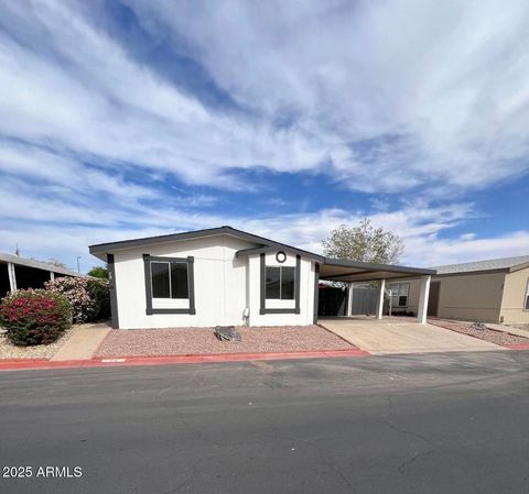 Property photo of 8601 N 103rd Avenue 58, Peoria, AZ 85345