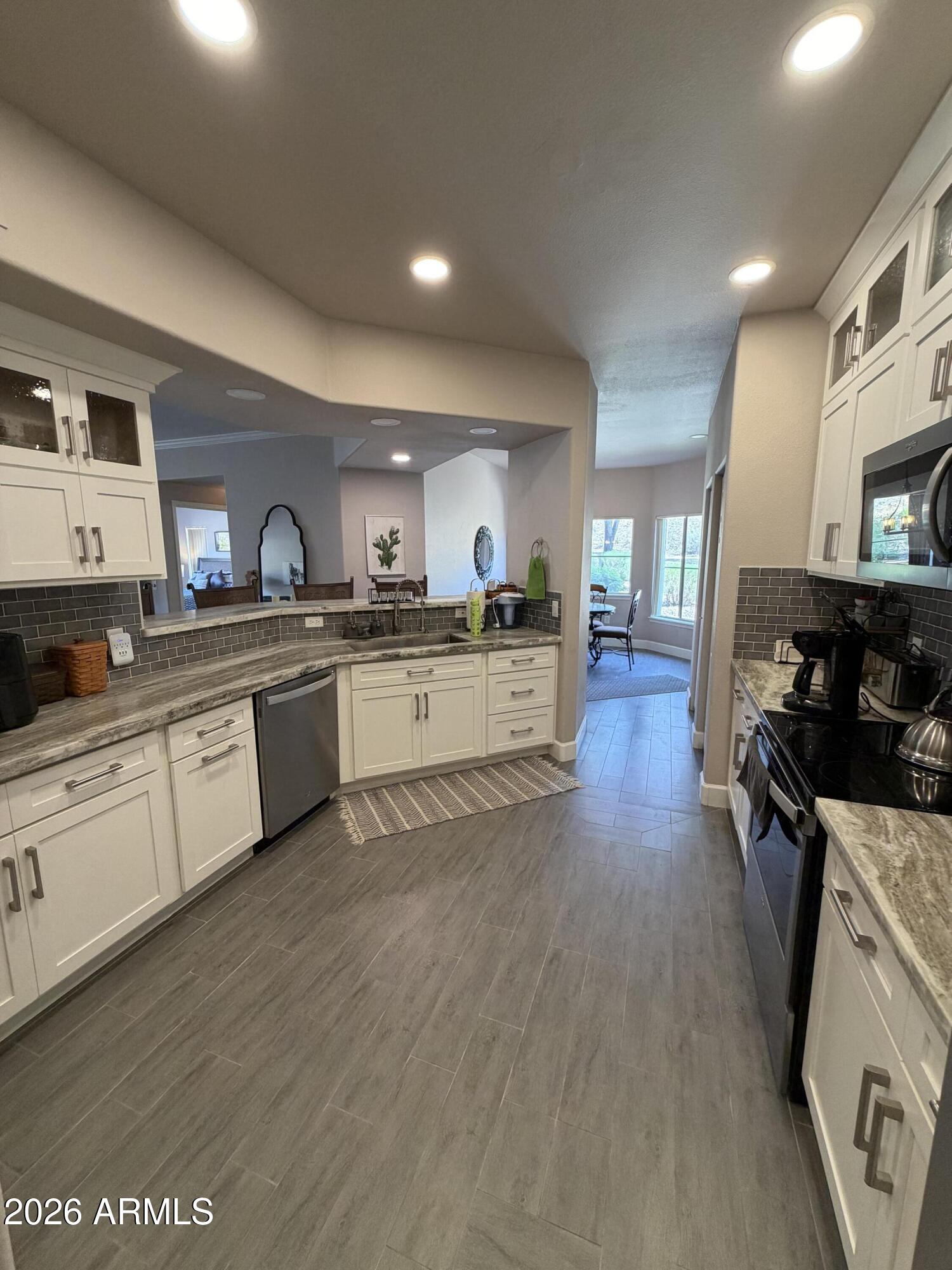 3236 E CHANDLER Boulevard 1037