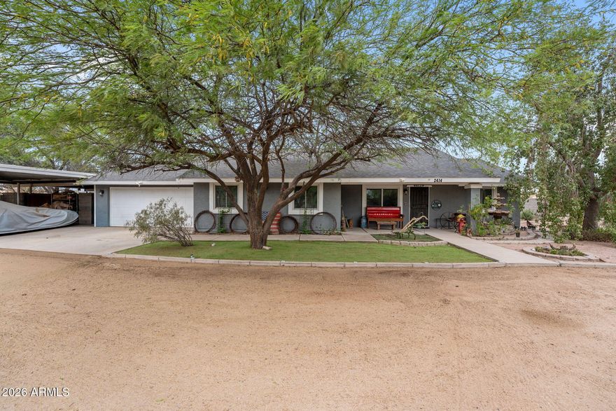 Horse lovers, hobbyists, and anyone needing space, this one delivers! Situated on a 1.33-acre cul-de-sac lot, this 3 bed, 2 bath split floorplan home is packed with upgrades and functionality. Enjoy a remodeled kitchen and baths, new AC, newer roof, new windows, and a new pool pump.
Step outside to your own private setup featuring a pool, workshop with welding capabilities, tack room, and livestock pens--all with horse privileges. Bring your trailers and toys with RV access and 50 amp hookup, plus 2-car garage and 2-car carport. The block wall surround adds privacy and security in this quiet cul-de-sac location.
Enjoy the best of both worlds with country living just 3.6 miles to Costco and only 1.2 miles to the public library, all while taking in gorgeous Arizona sunsets.