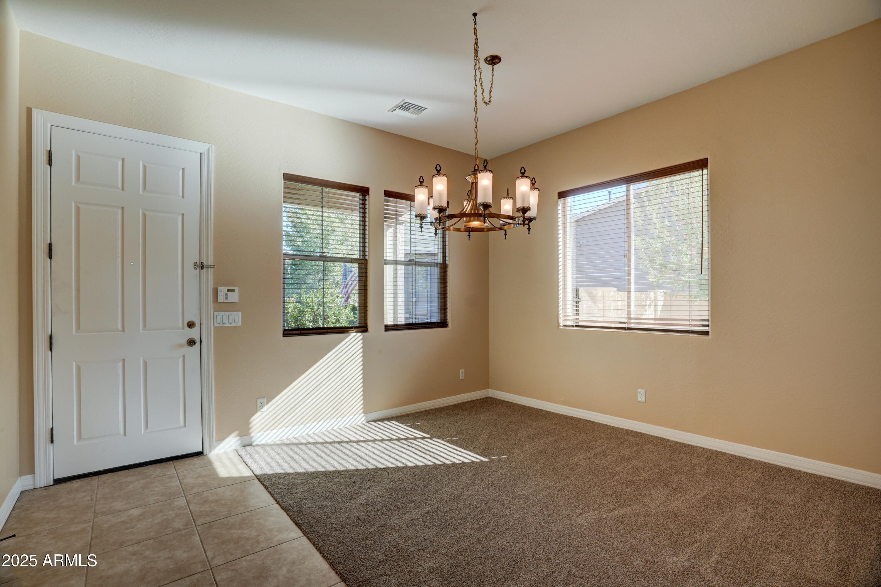 955 N Ceballos Court