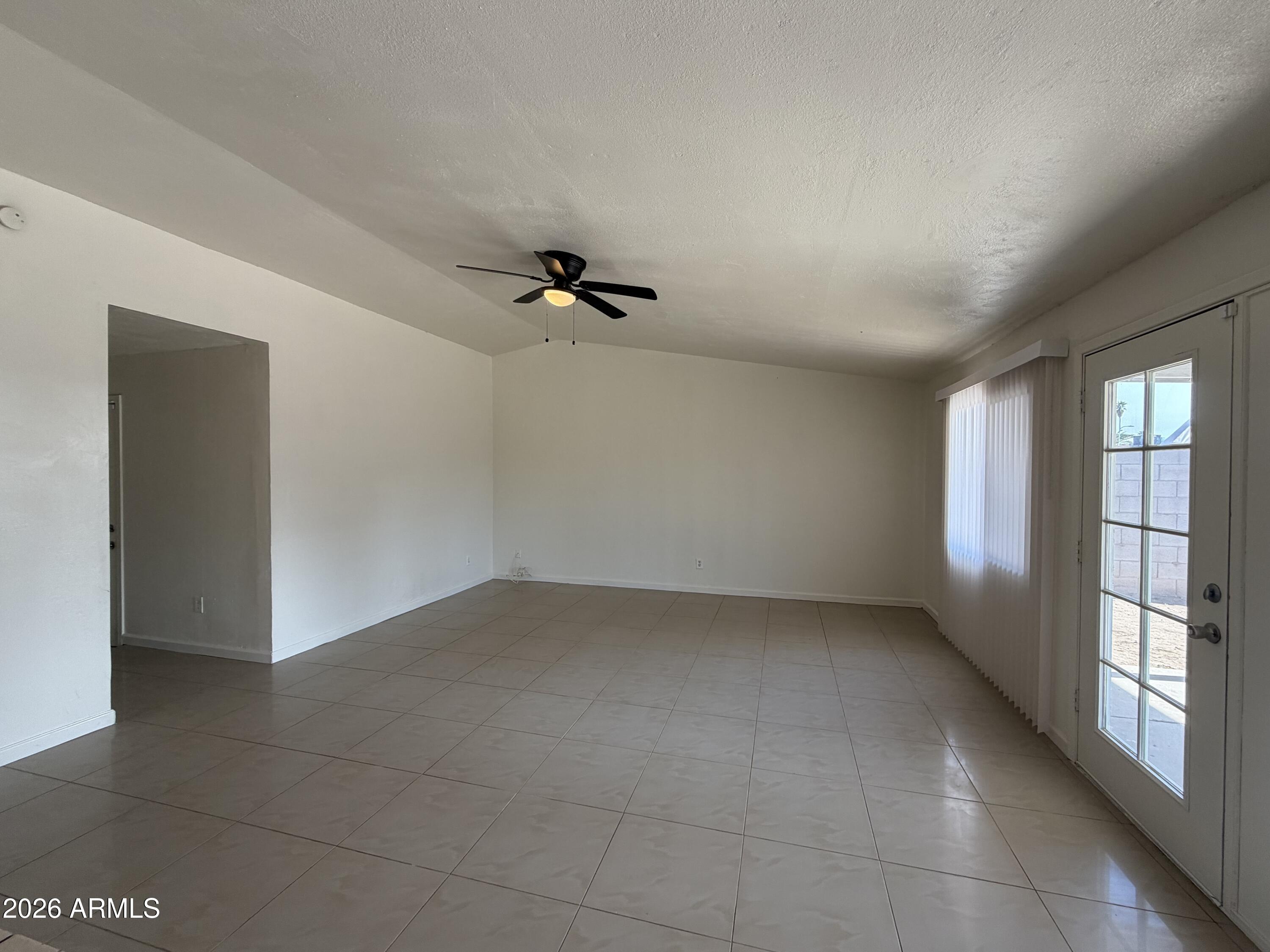 6723 W ENCANTO Boulevard