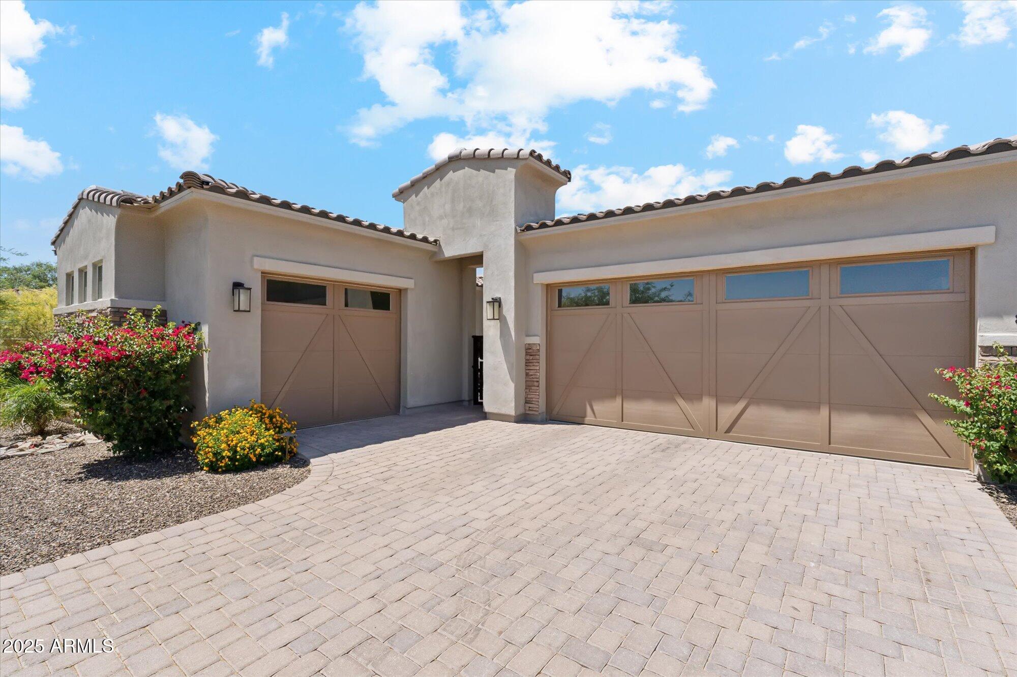 Homes 2 8396 E Granite Pass Road