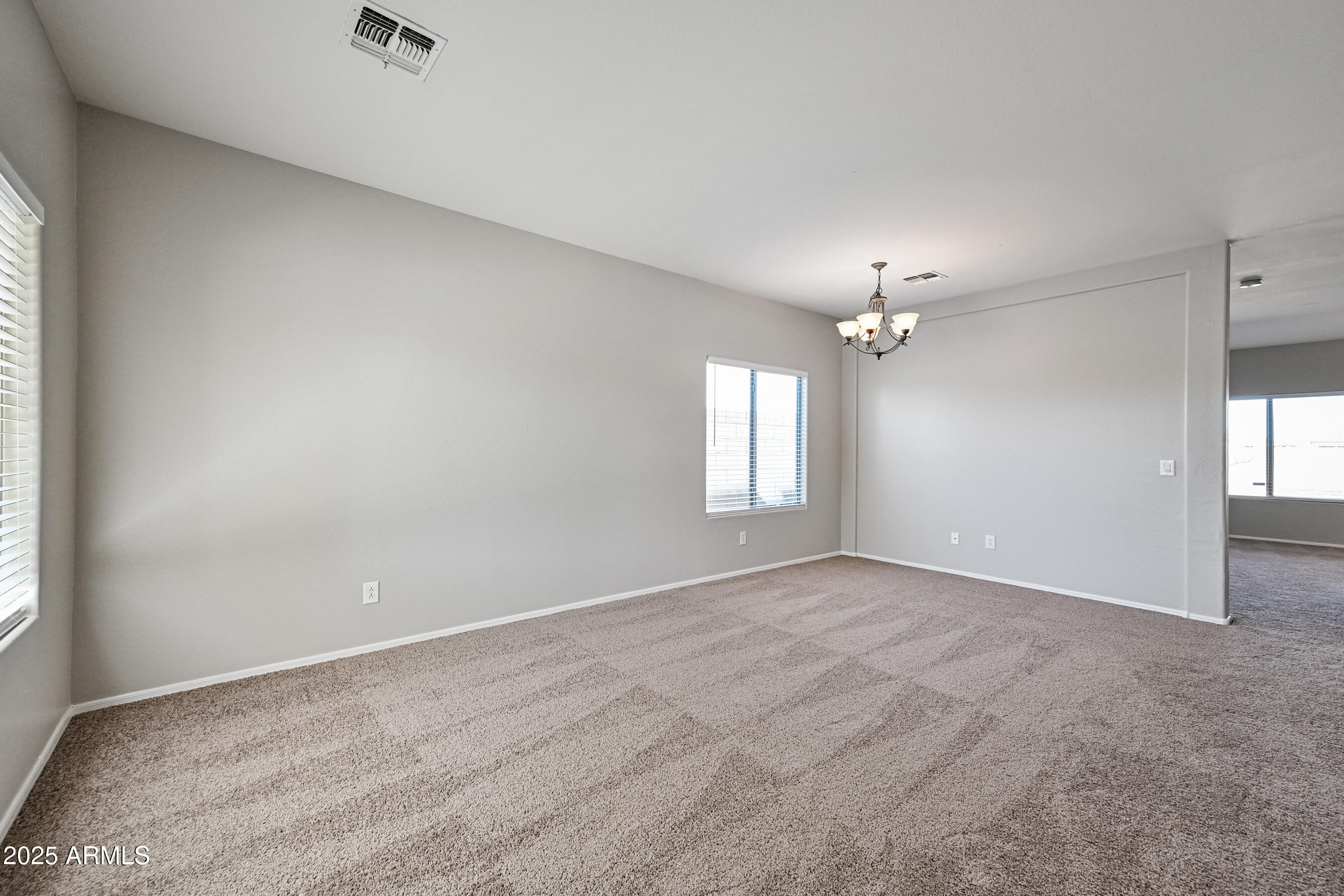 3632 W SAINT CHARLES Avenue