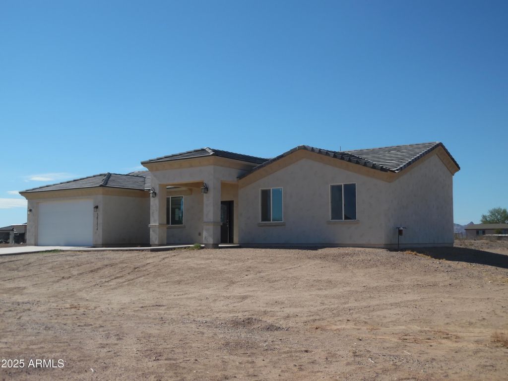 Photo of 38134 W Rancho Drive, Tonopah, AZ 85354 (MLS # 6903161)