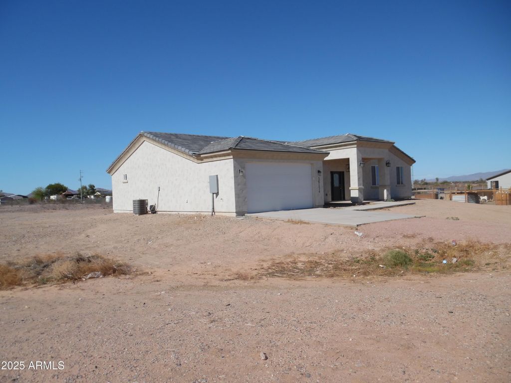 Photo of 38134 W Rancho Drive, Tonopah, AZ 85354 (MLS # 6903161)