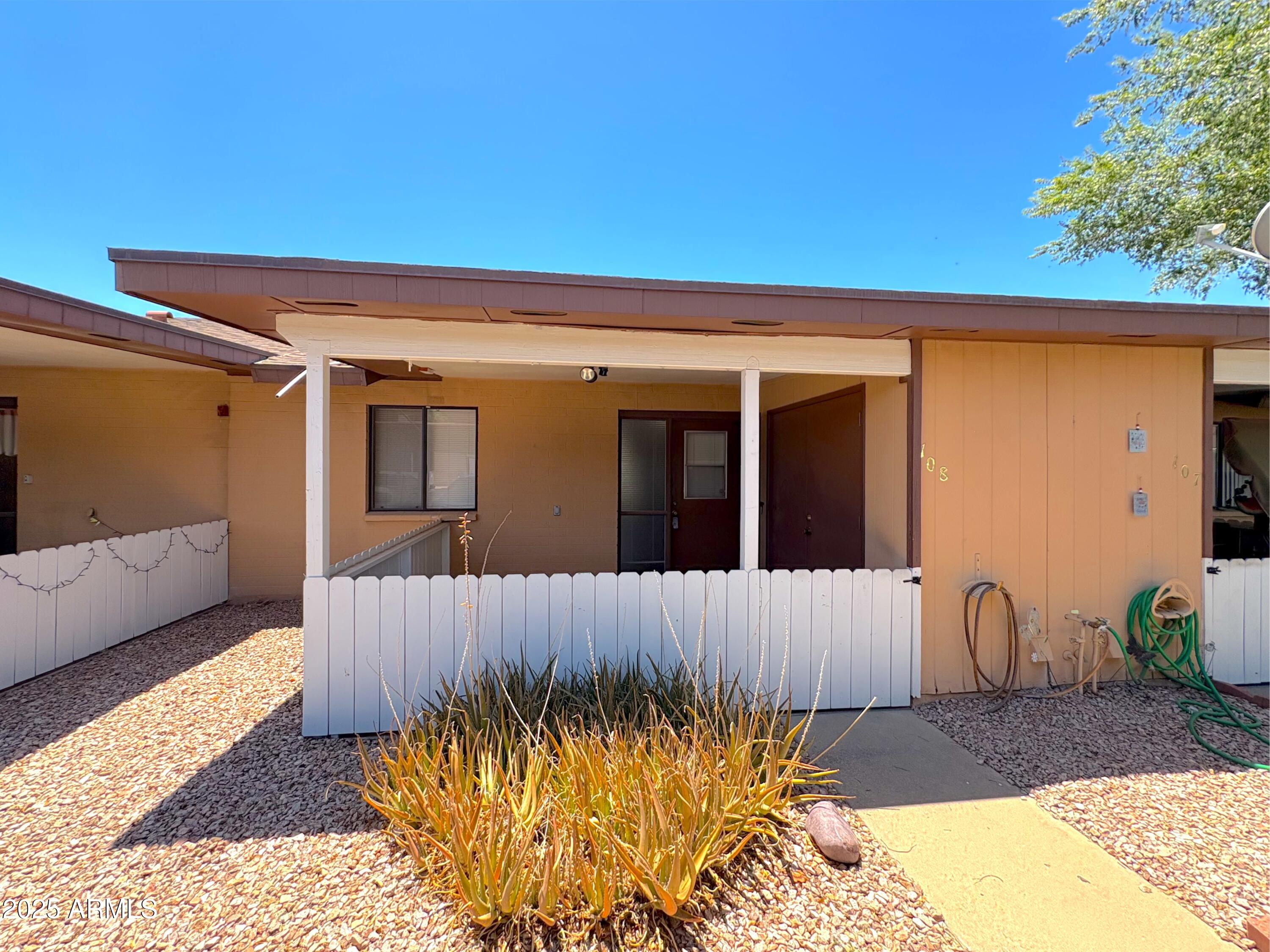 5925 E UNIVERSITY Drive 105