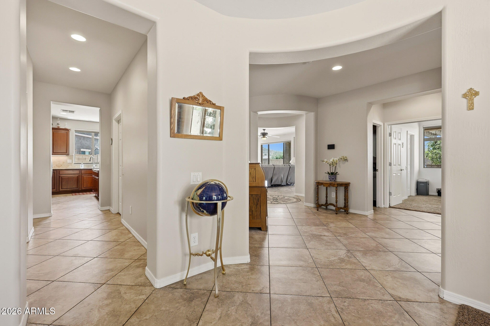 5139 W STRAIGHT ARROW Lane