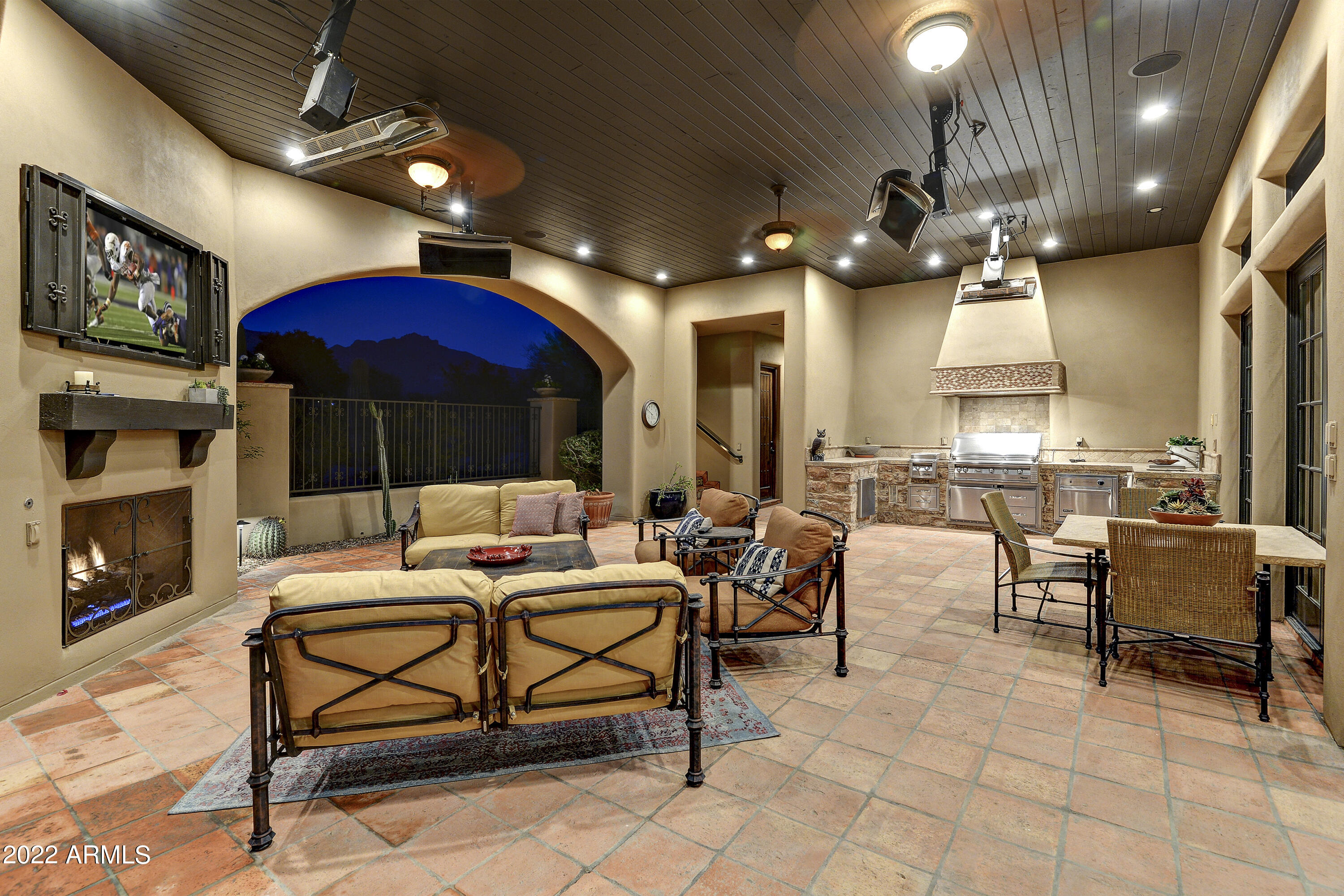 Superstition Mountain - Residential