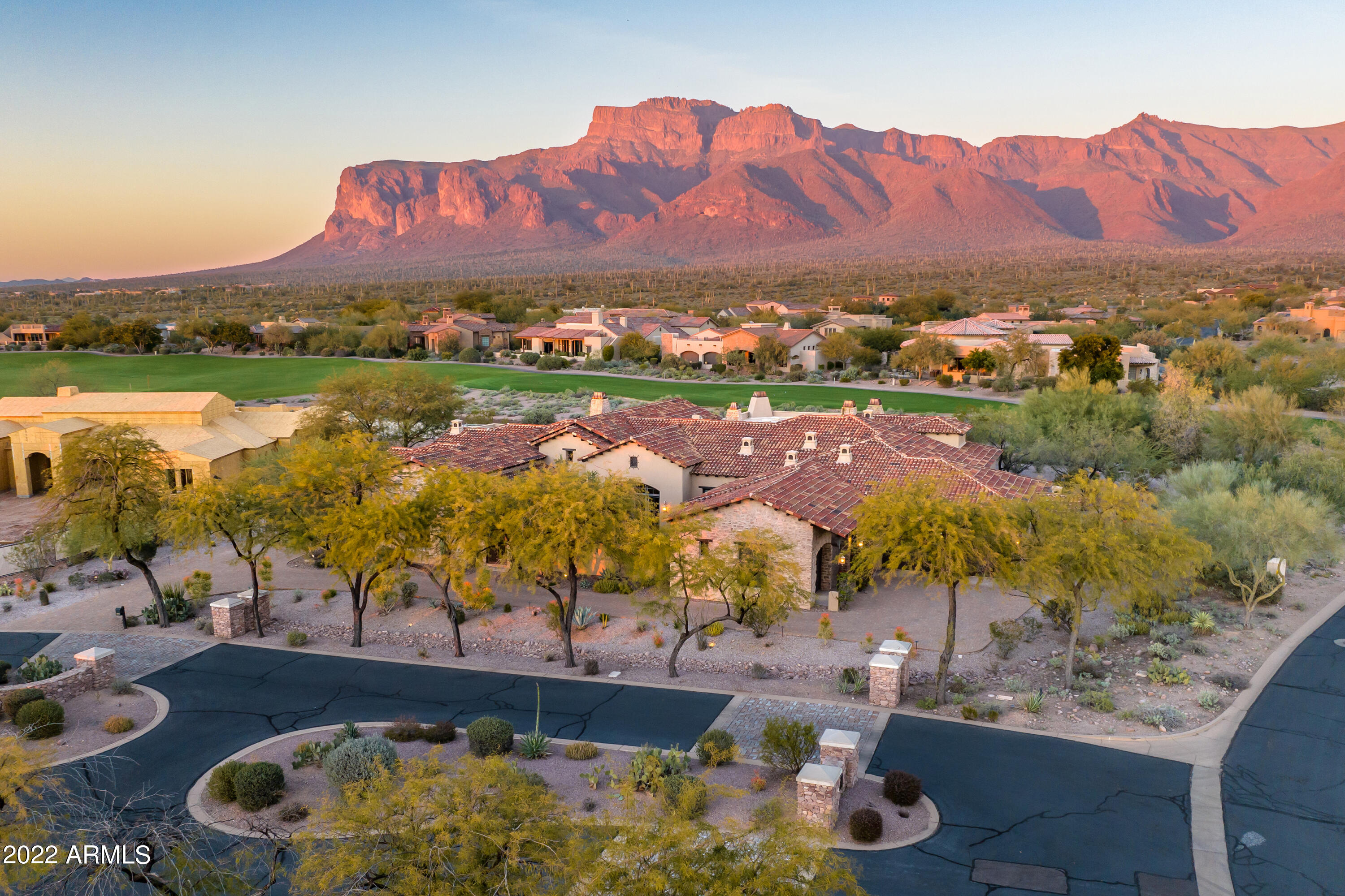 Superstition Mountain - Residential