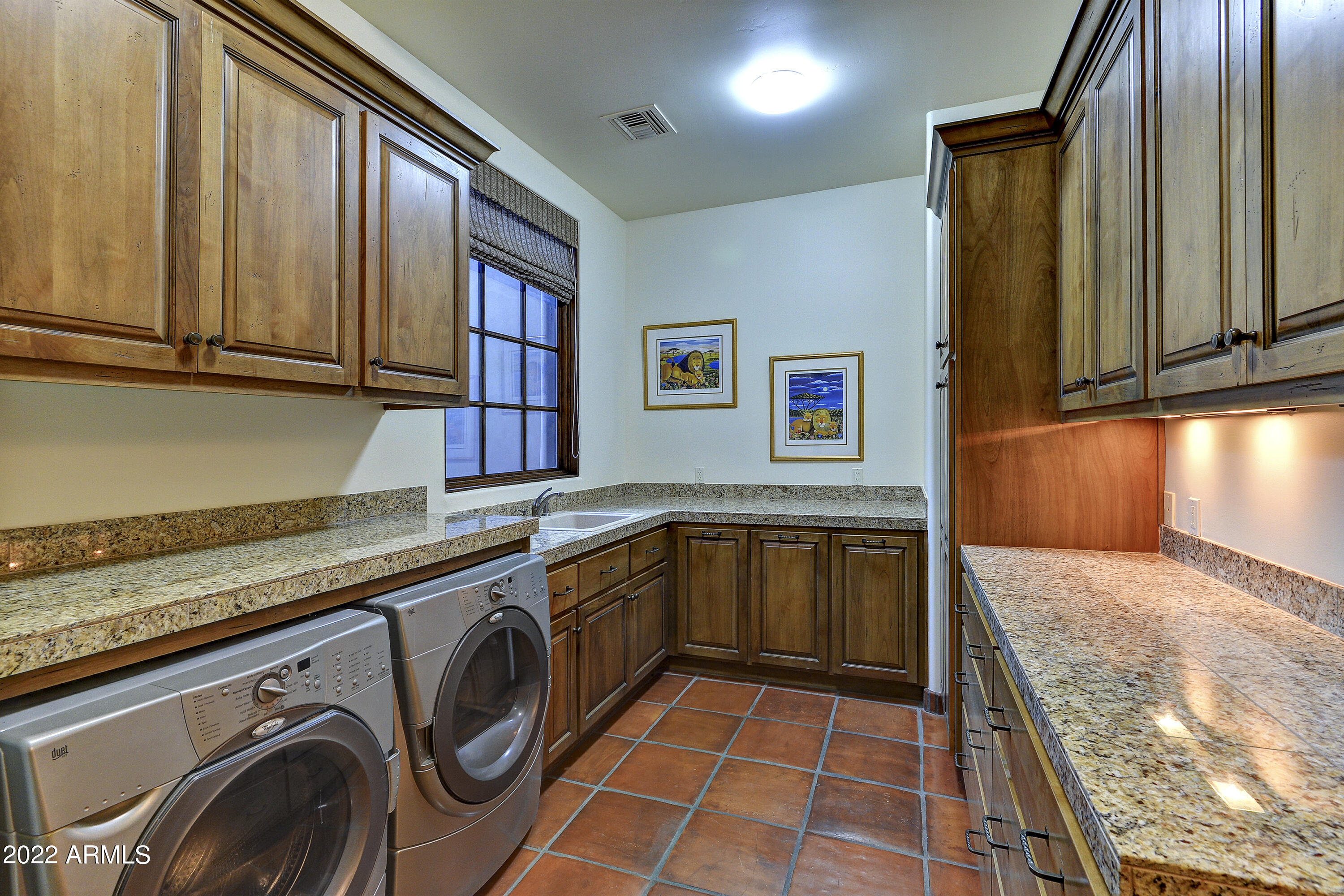 Superstition Mountain - Residential