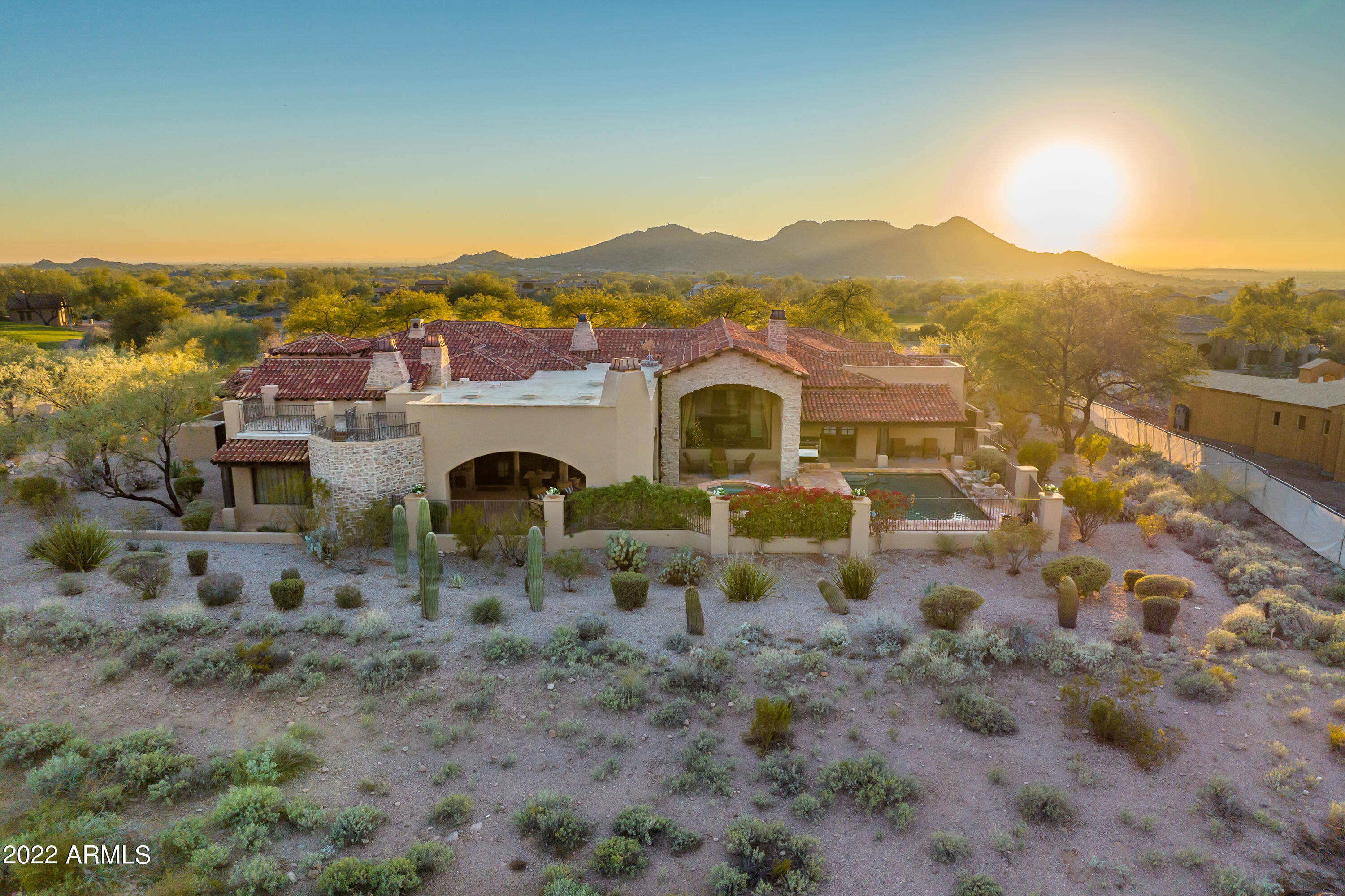 Superstition Mountain - Residential