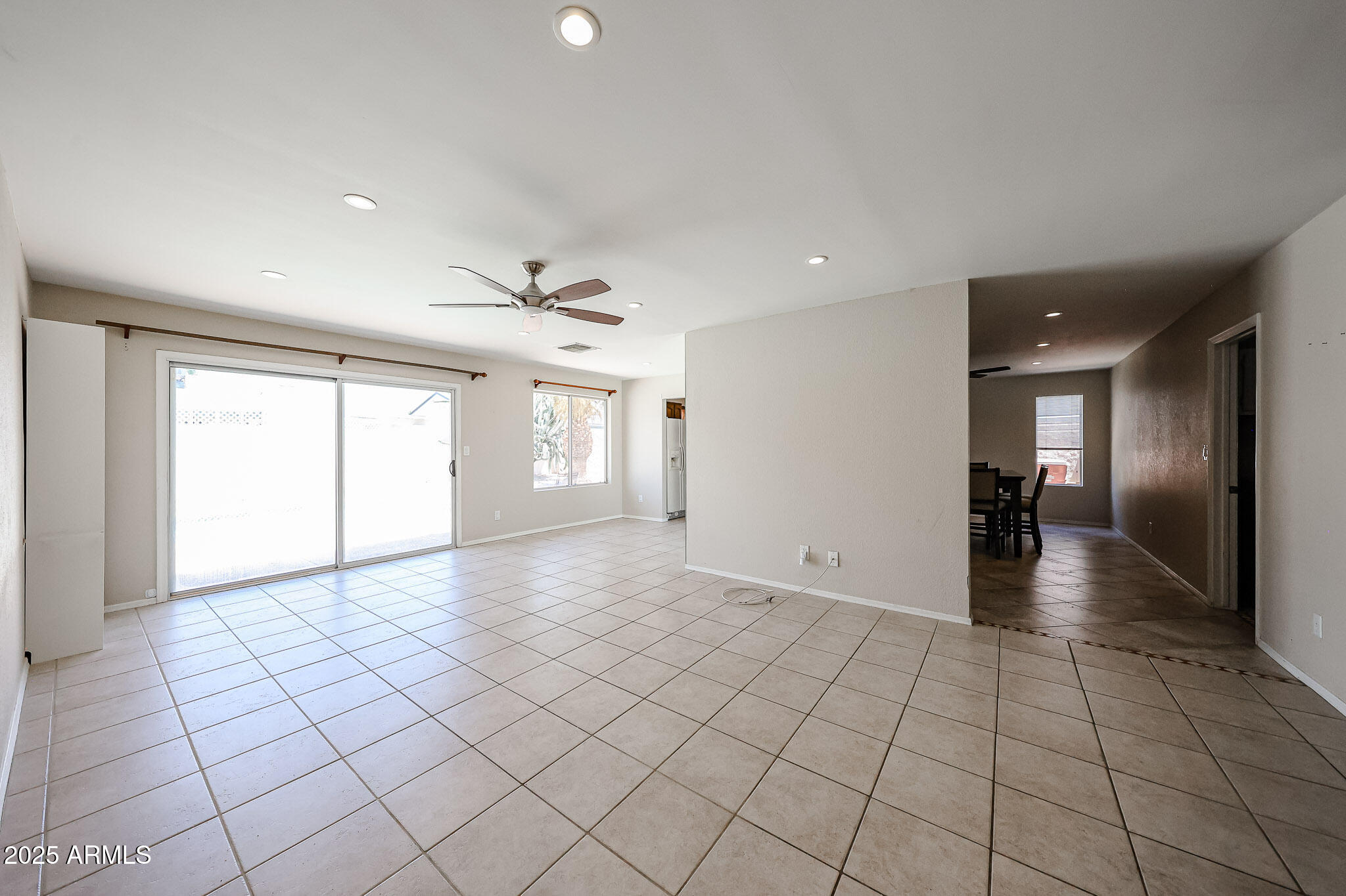 10858 E SAHUARO Drive