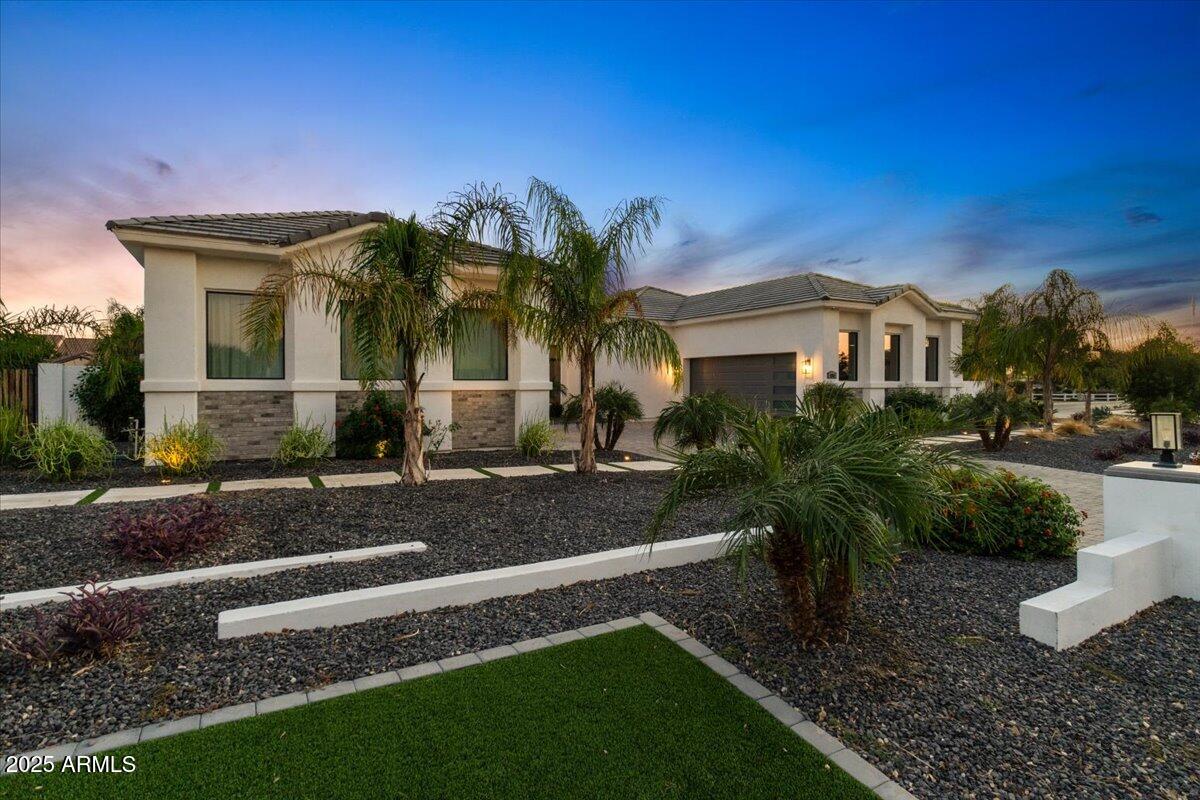 1161 E Birchwood Place