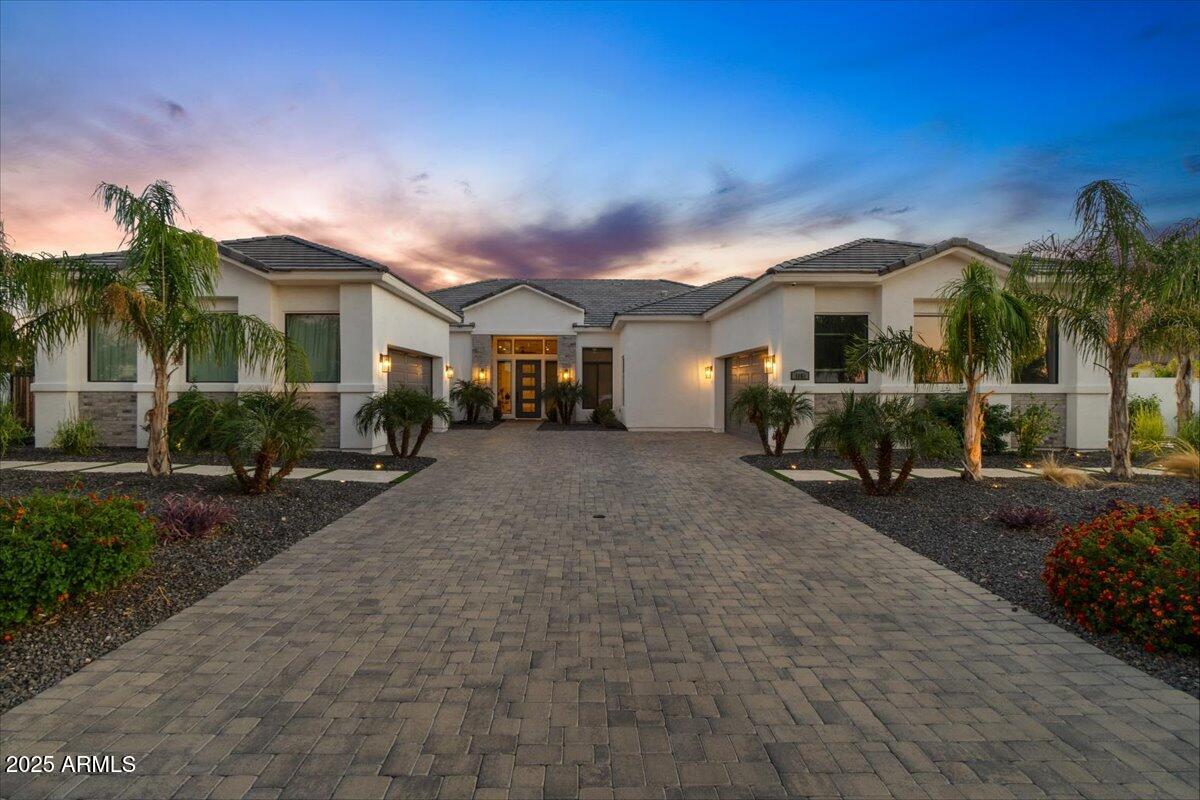 1161 E Birchwood Place