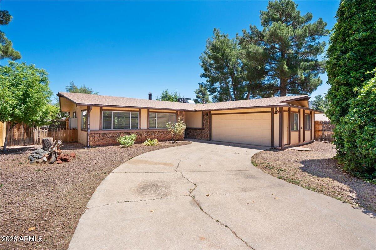 250 N CANYON DIABLO Road