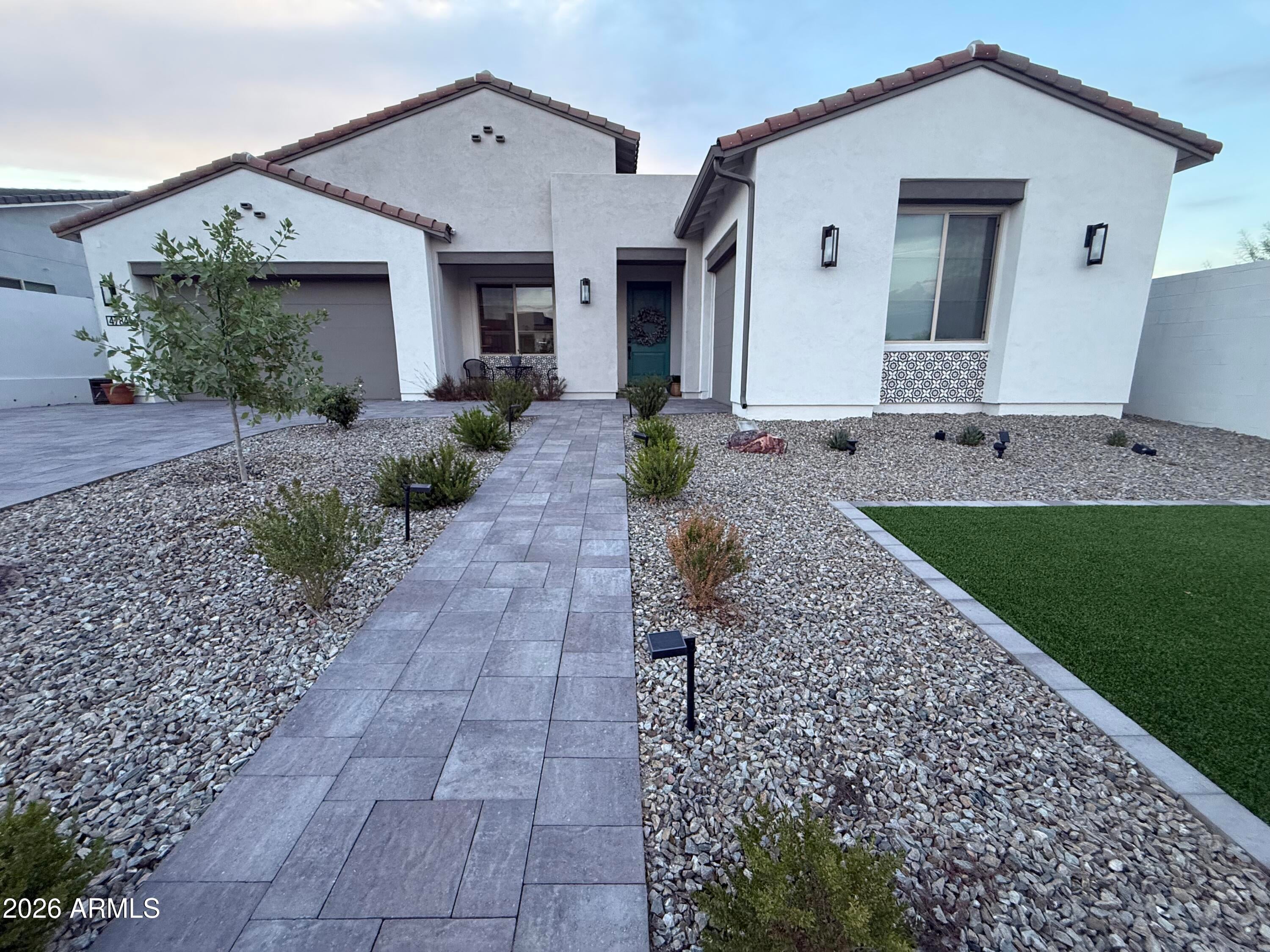 4784 W Lost Camp Lane