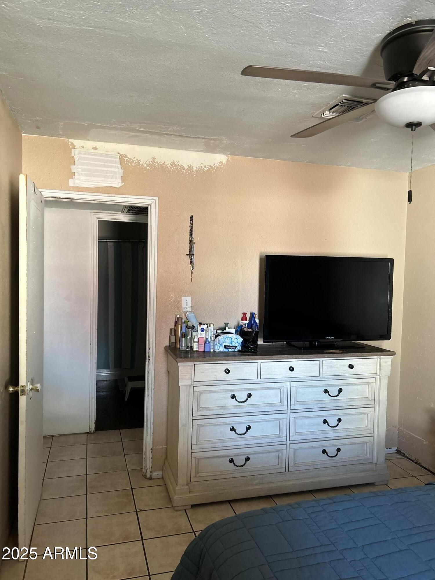 4718 E Pierce Street