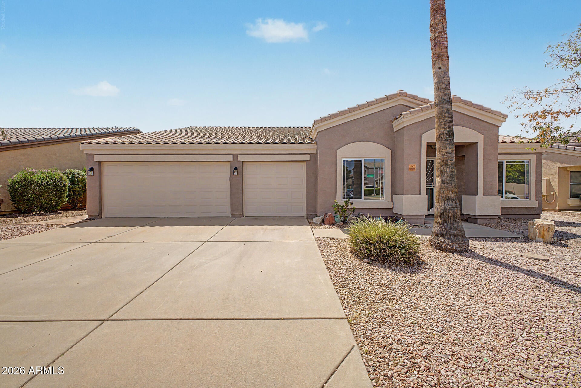 10505 E EMERALD Circle