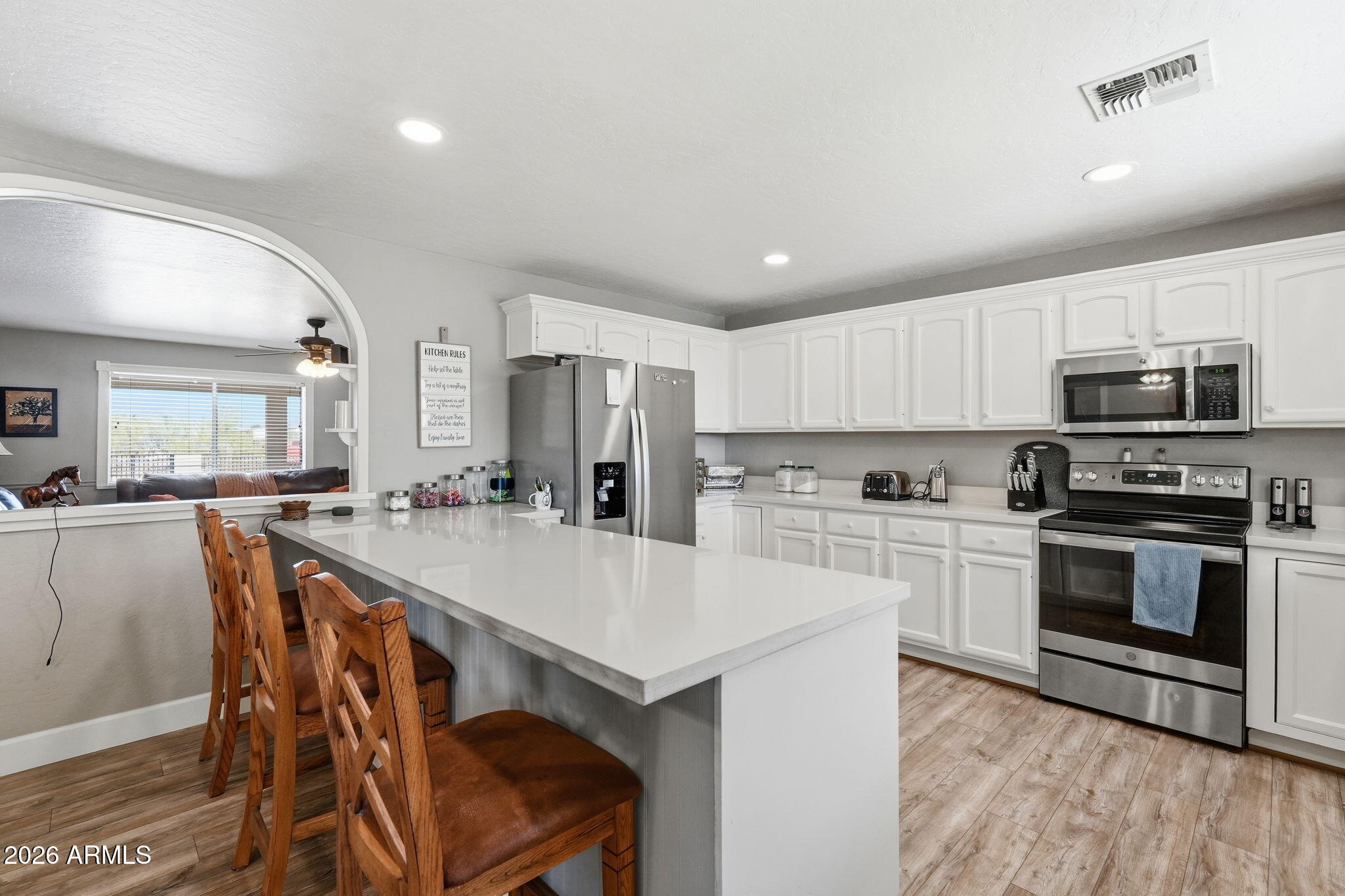1124 N 115TH Place