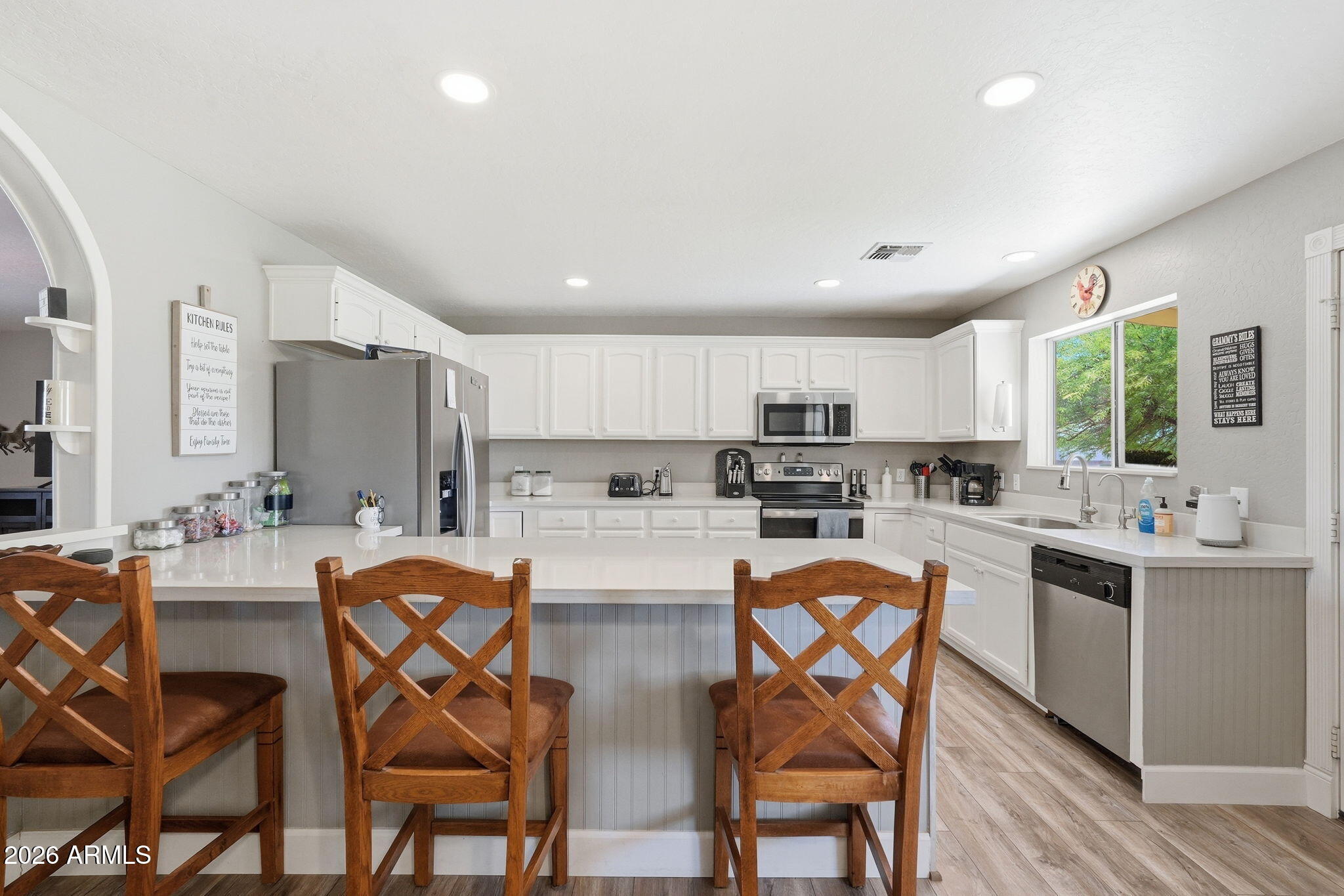 1124 N 115TH Place