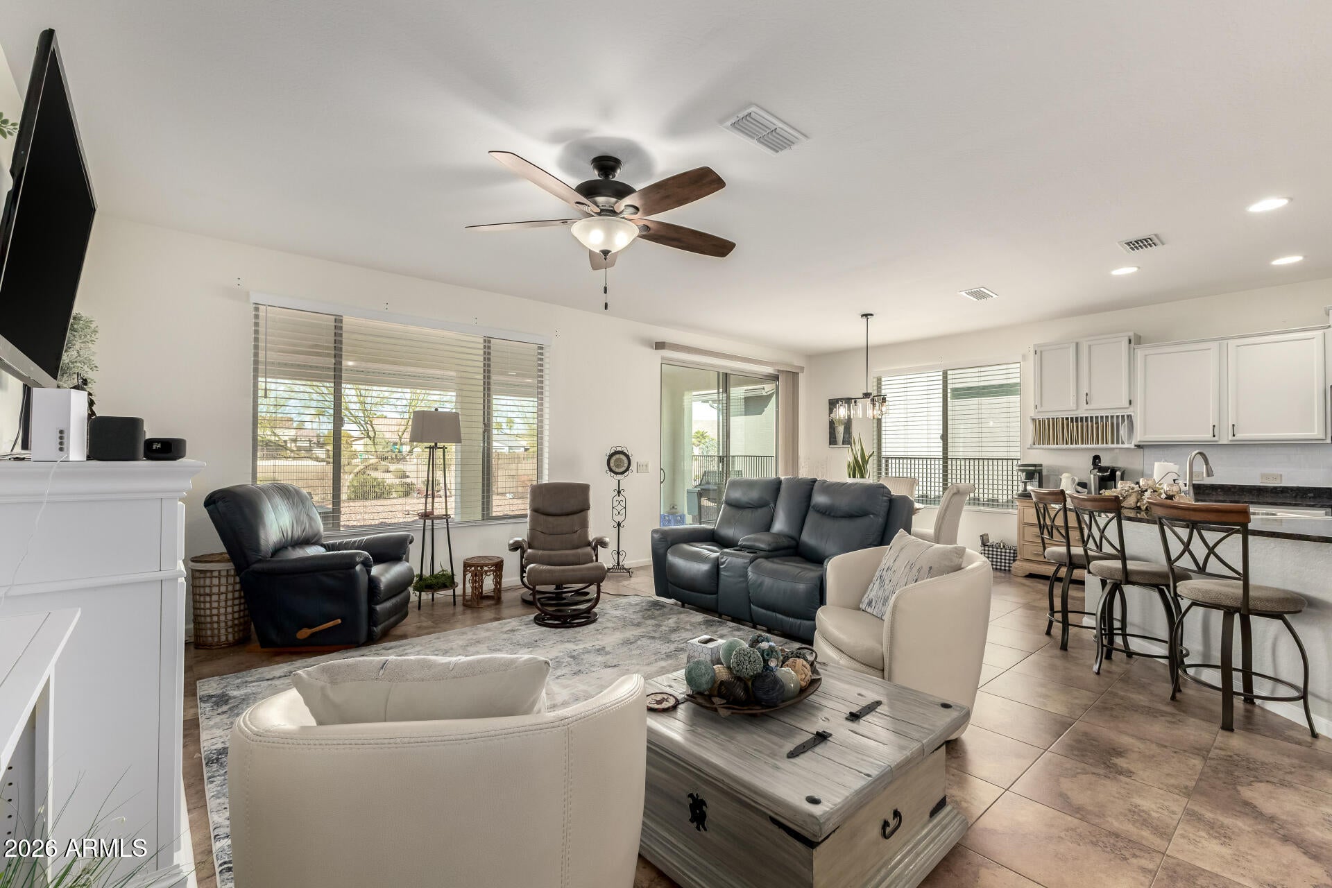 4400 W BOX CANYON Drive