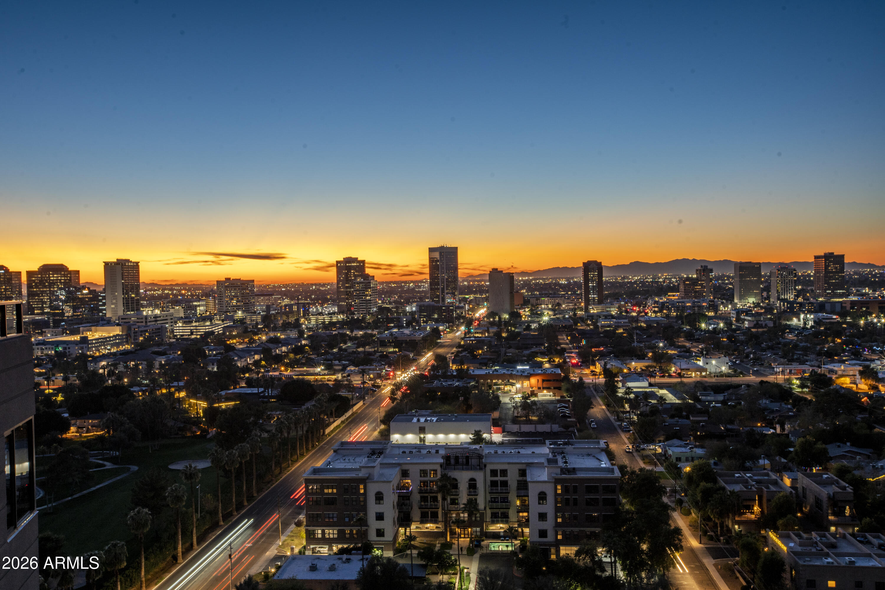 1040 E OSBORN Road 1902