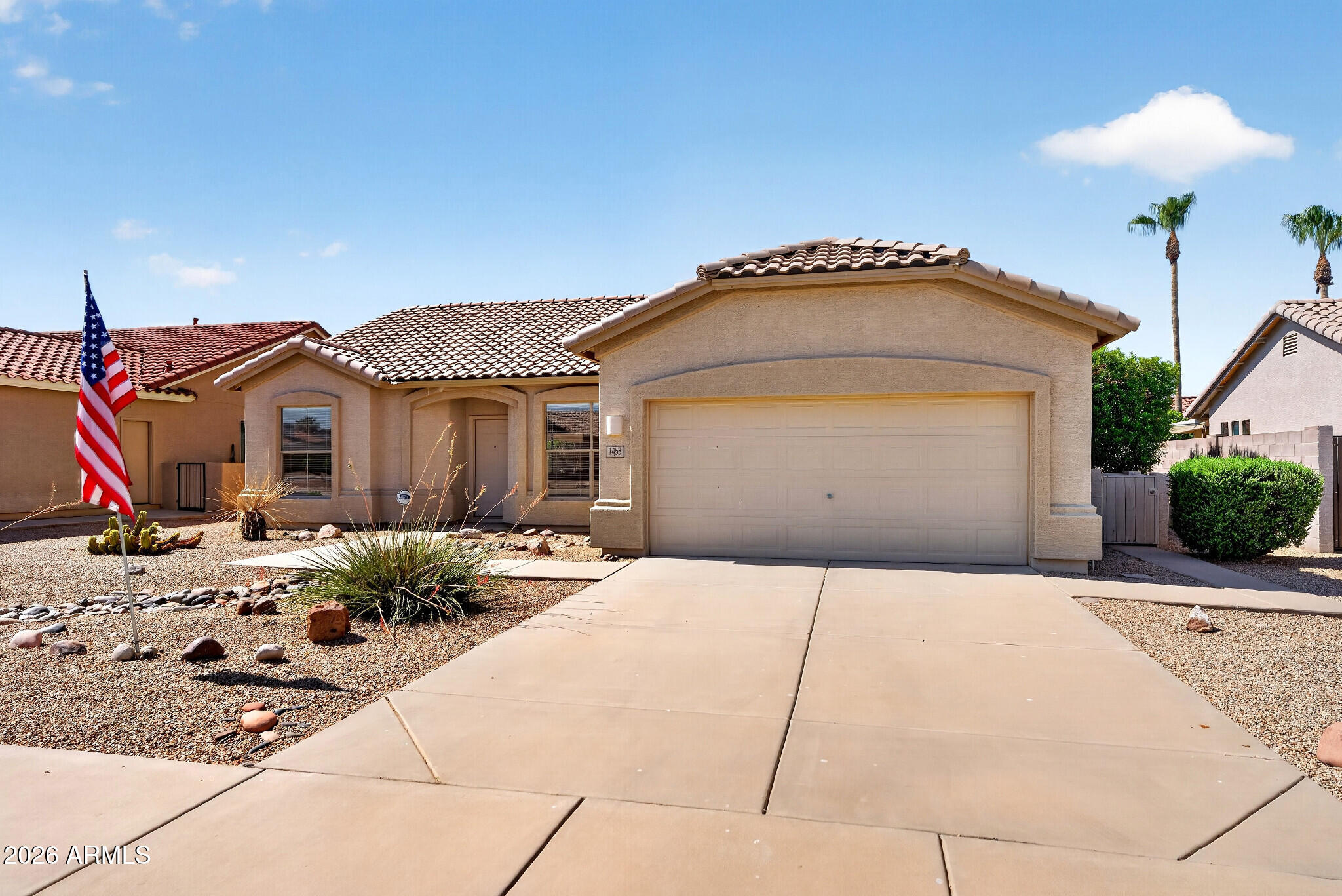 1453 E DESERT INN Drive