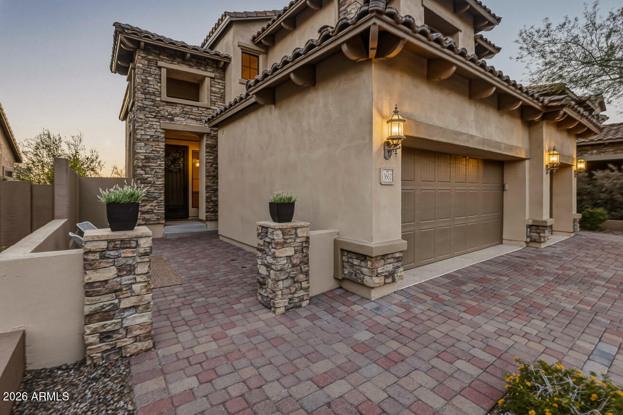 3662 N Sonoran Hills Hills