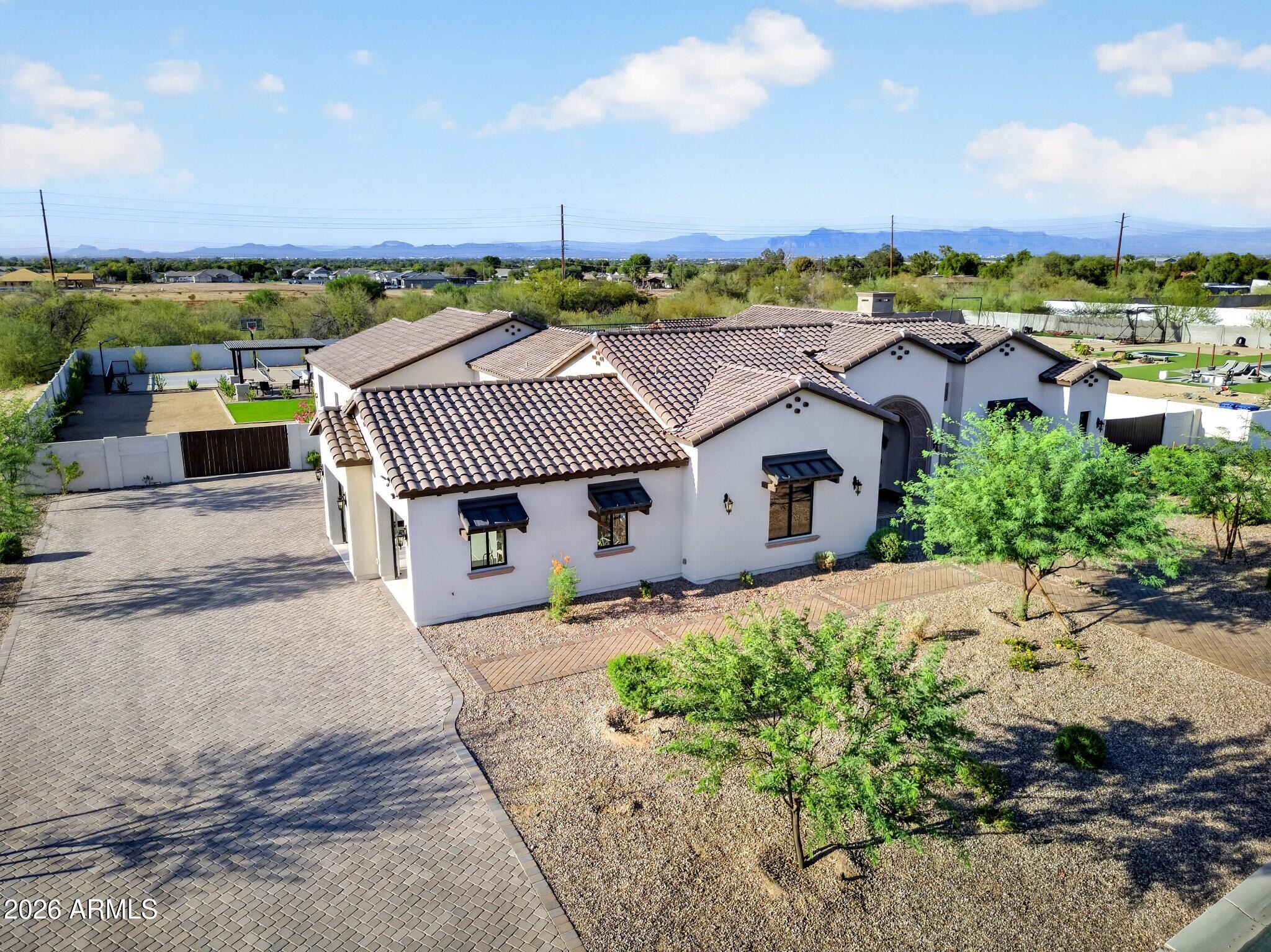 10864 W GOLDDUST Drive