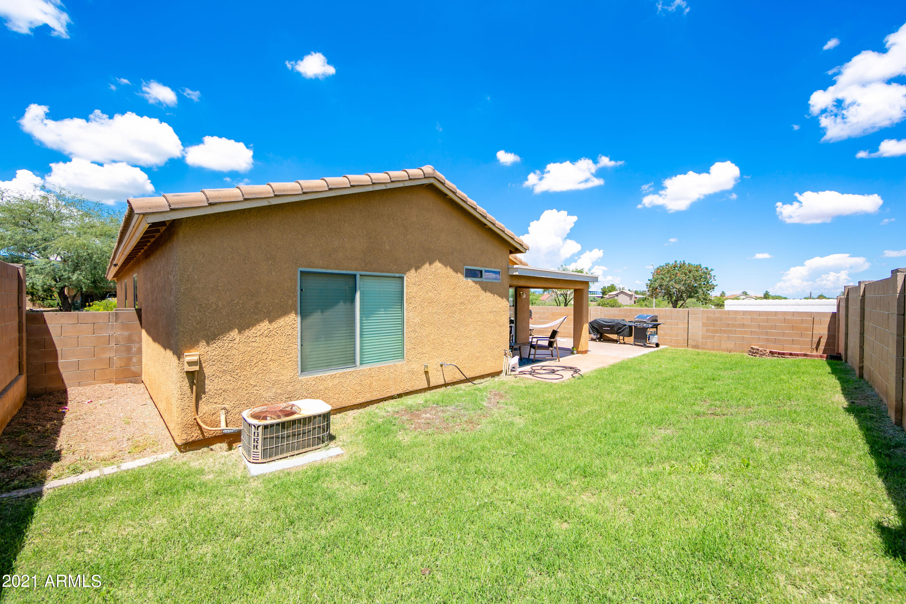 COPPER POINTE - Residential