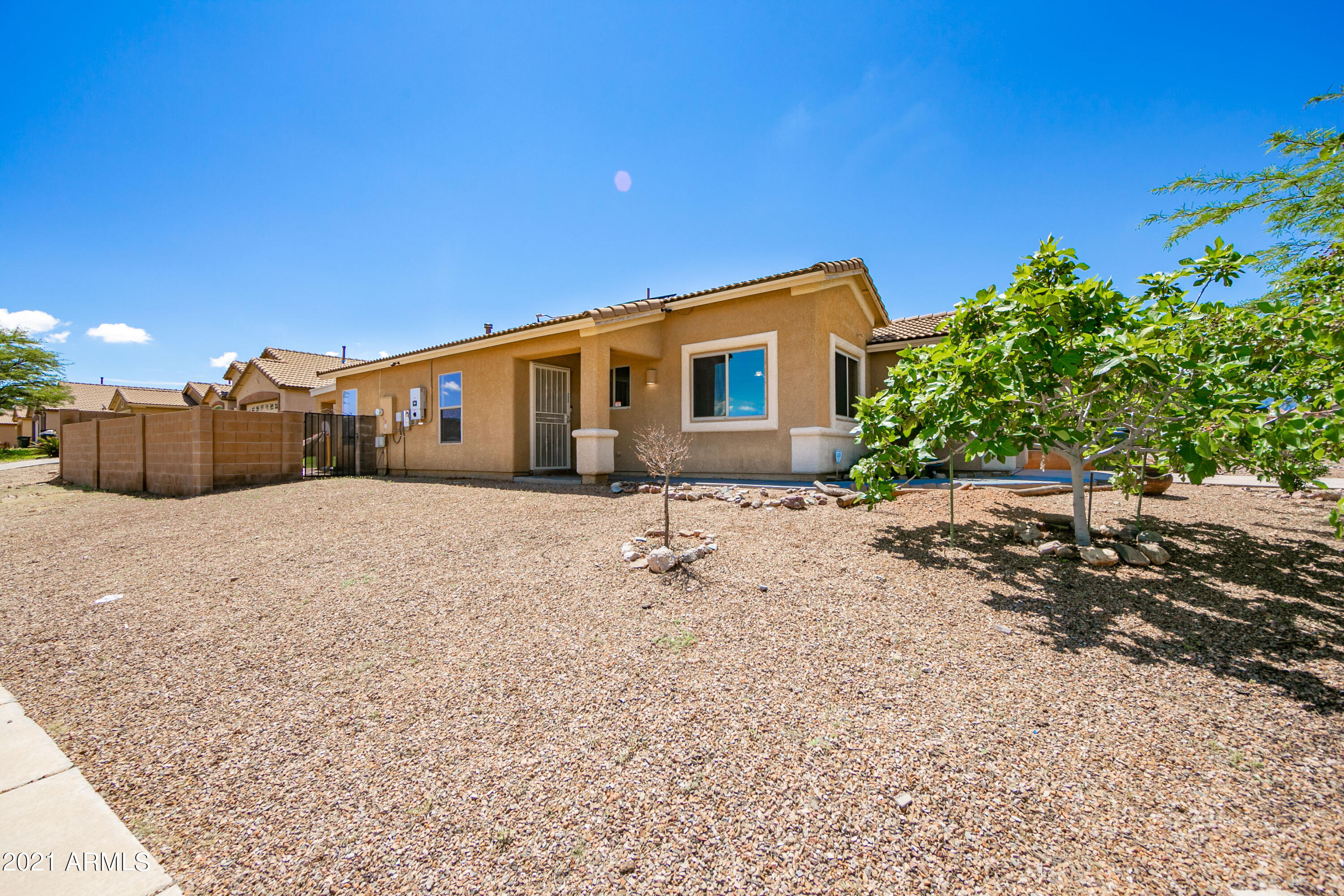 COPPER POINTE - Residential