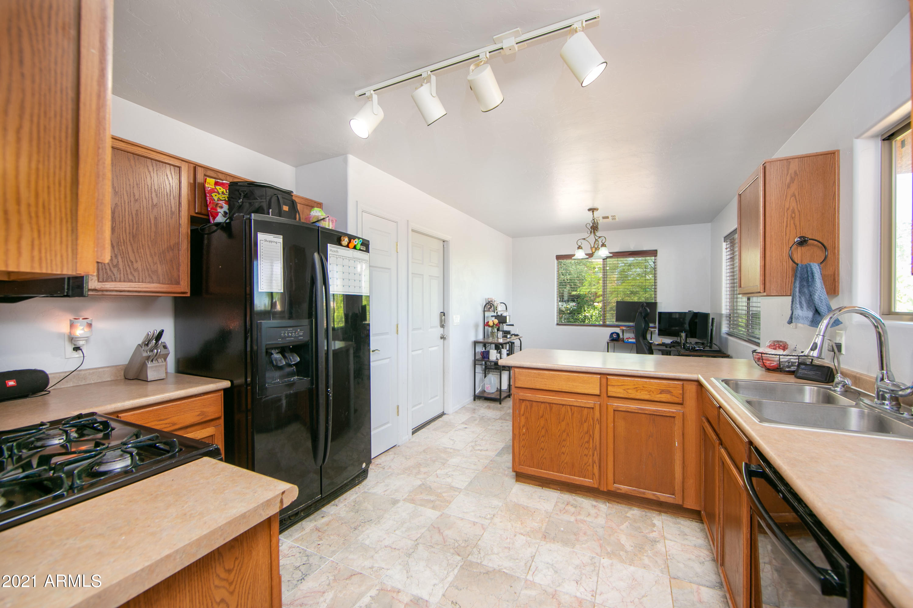 COPPER POINTE - Residential