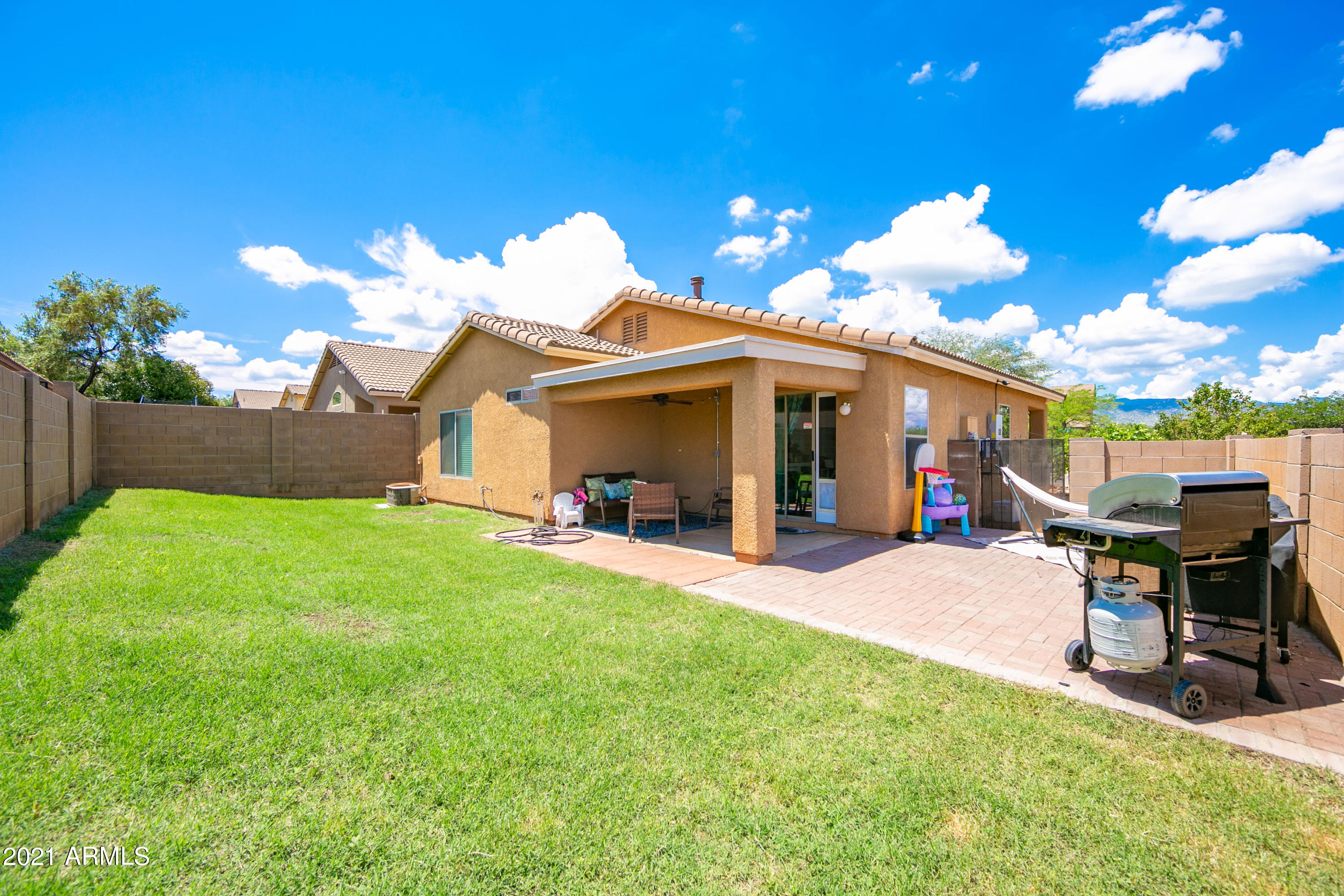 COPPER POINTE - Residential