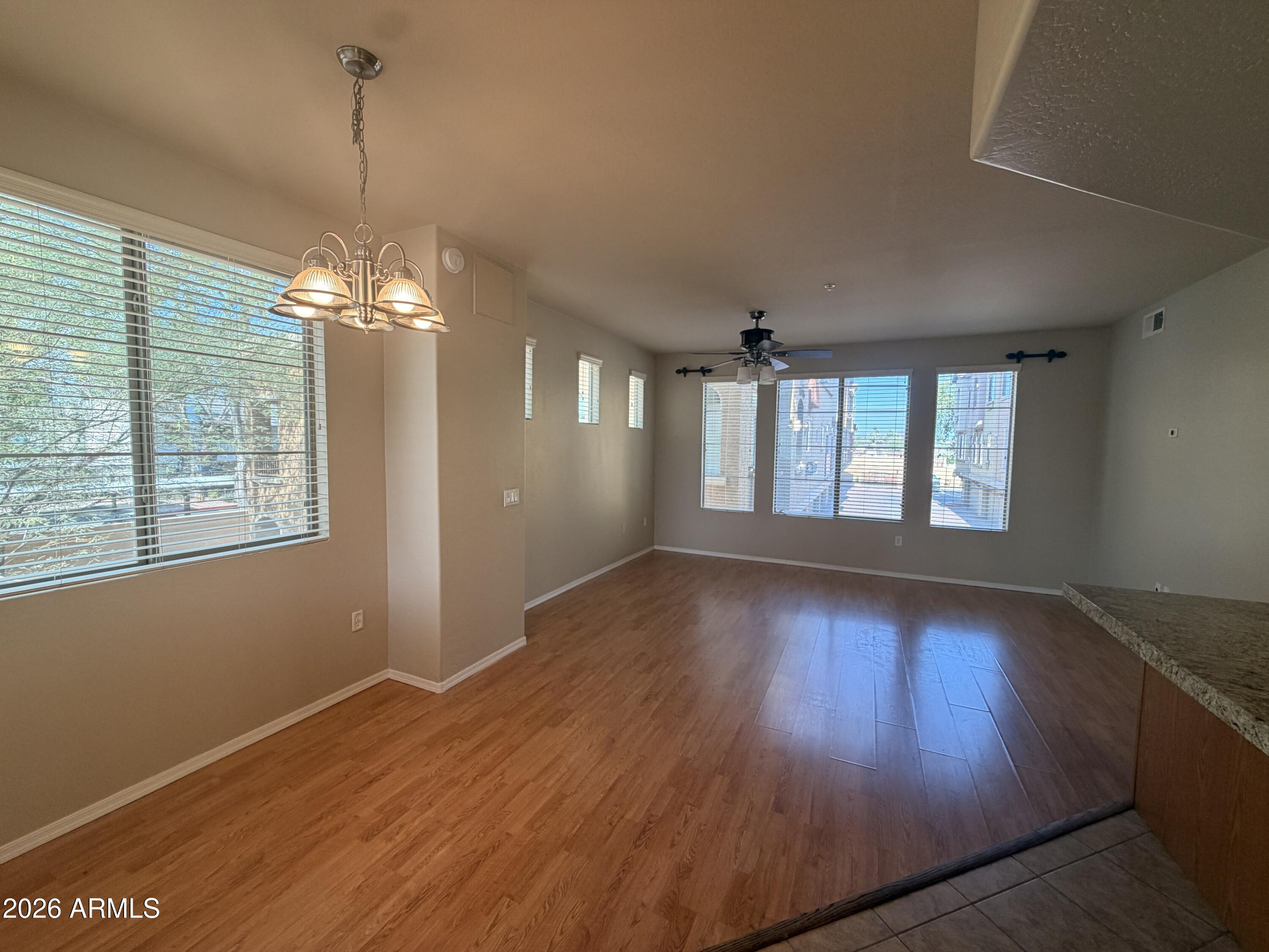3250 W Greenway Road Unit 148