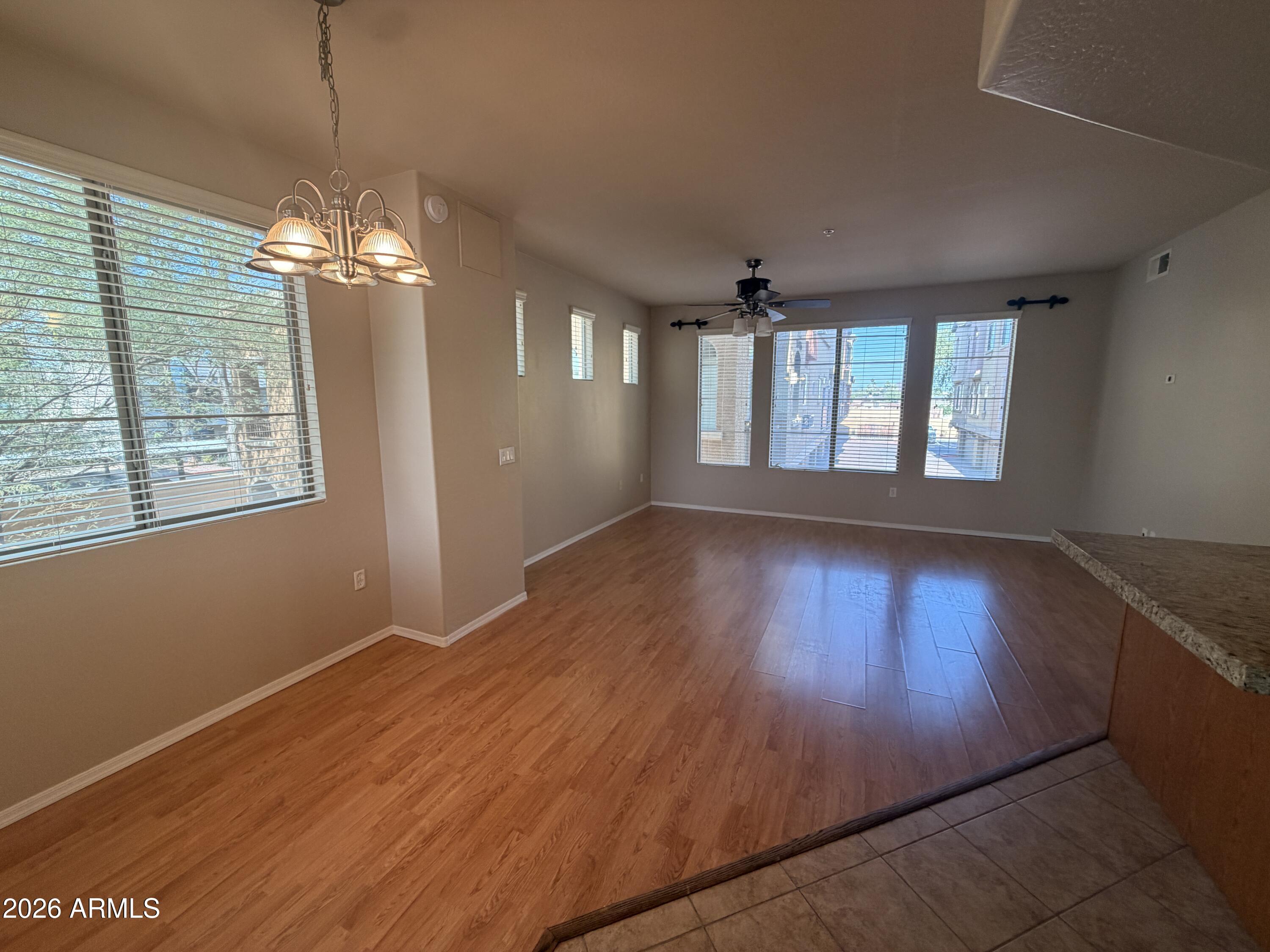 3250 W Greenway Road Unit 148