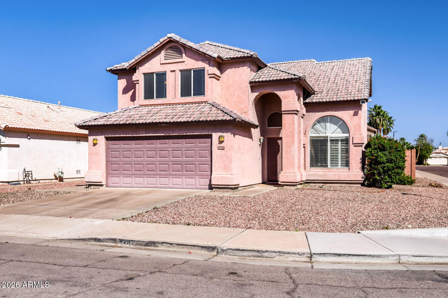 8782 E PINCHOT Avenue