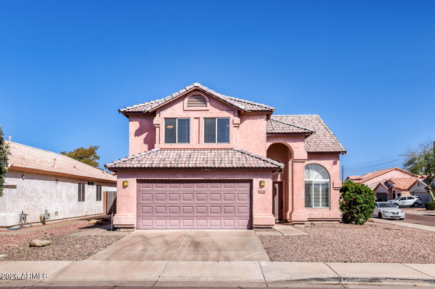 8782 E PINCHOT Avenue