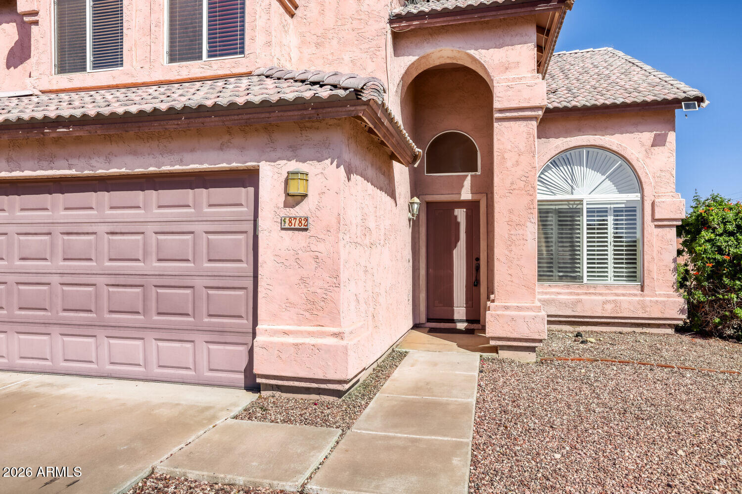 8782 E PINCHOT Avenue