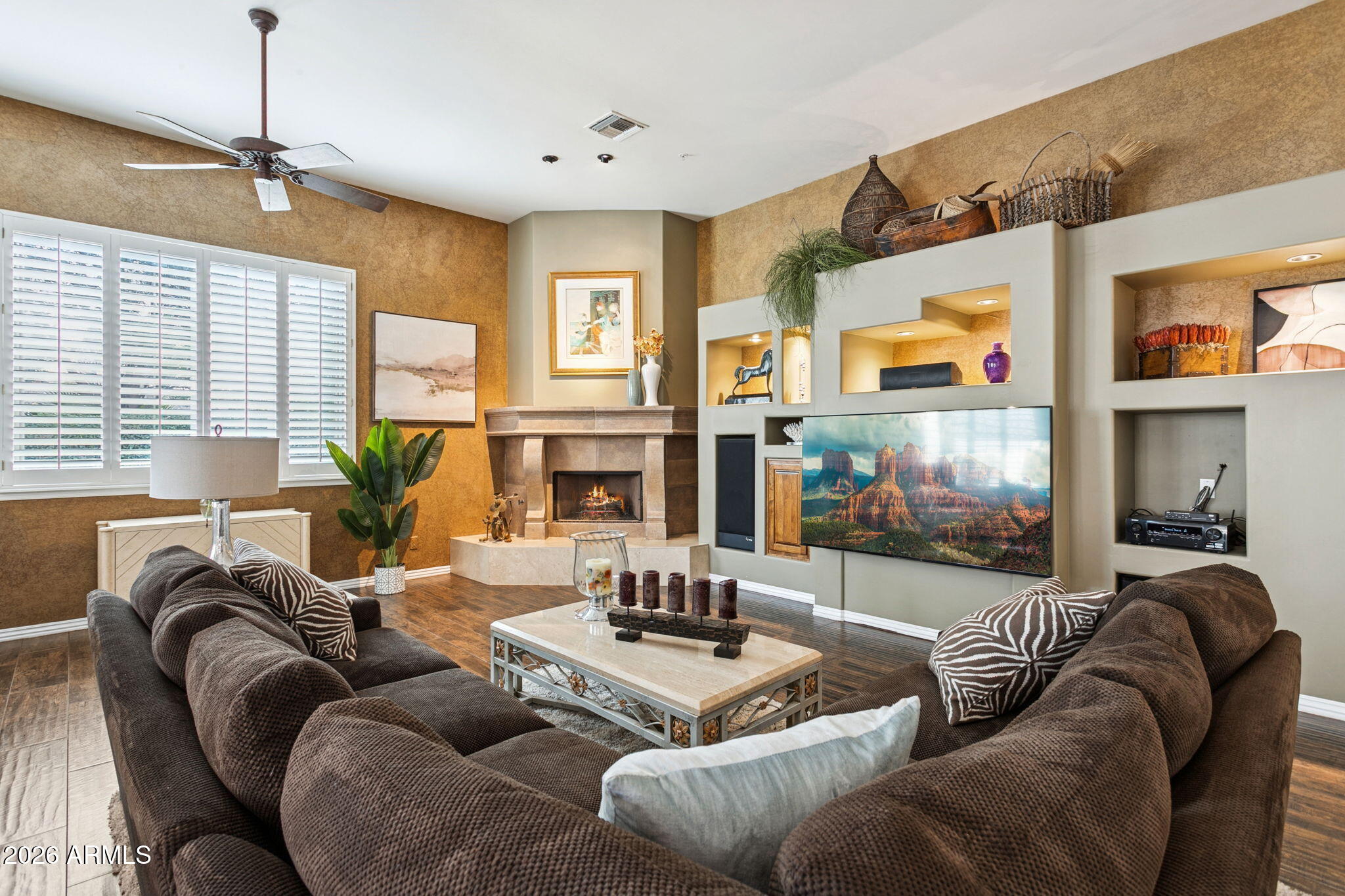 10855 E GOLD DUST Avenue