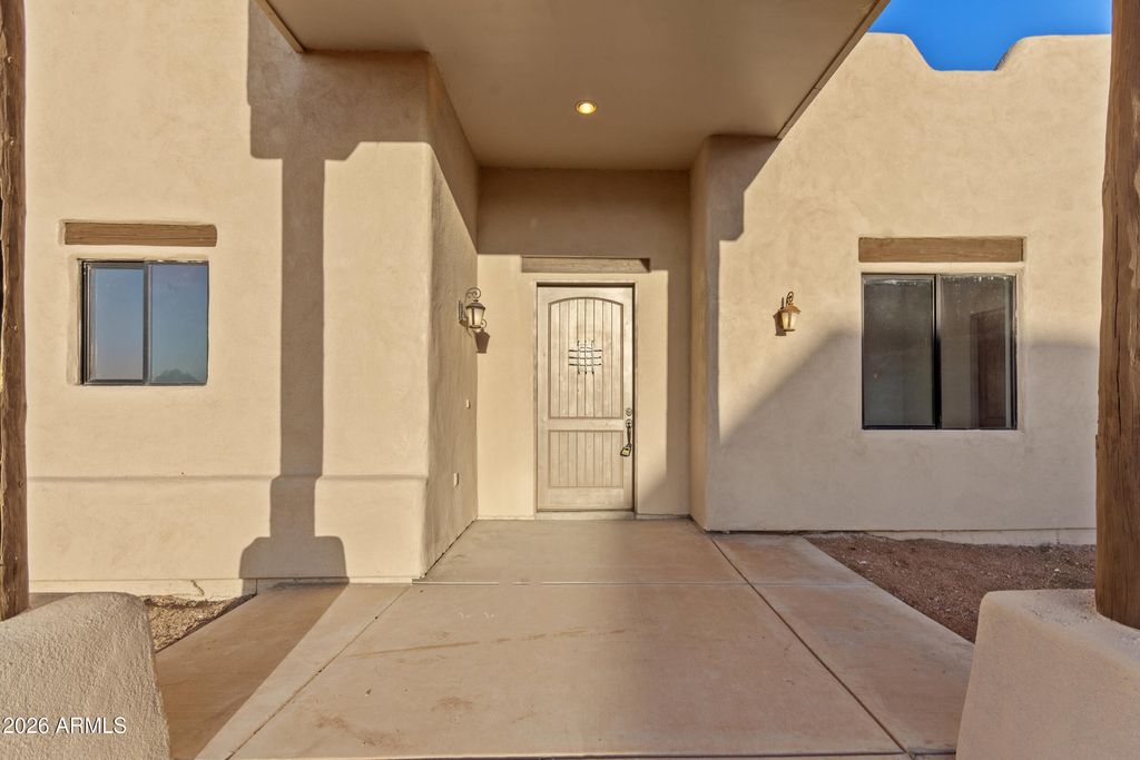 Photo of 5580 E 10th Avenue, Apache Junction, AZ 85119 (MLS # 7016210)
