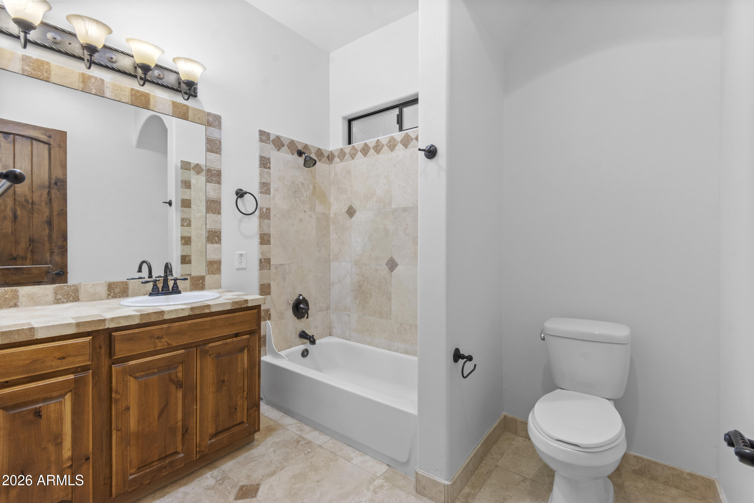 S25 T1N R8E - Residential