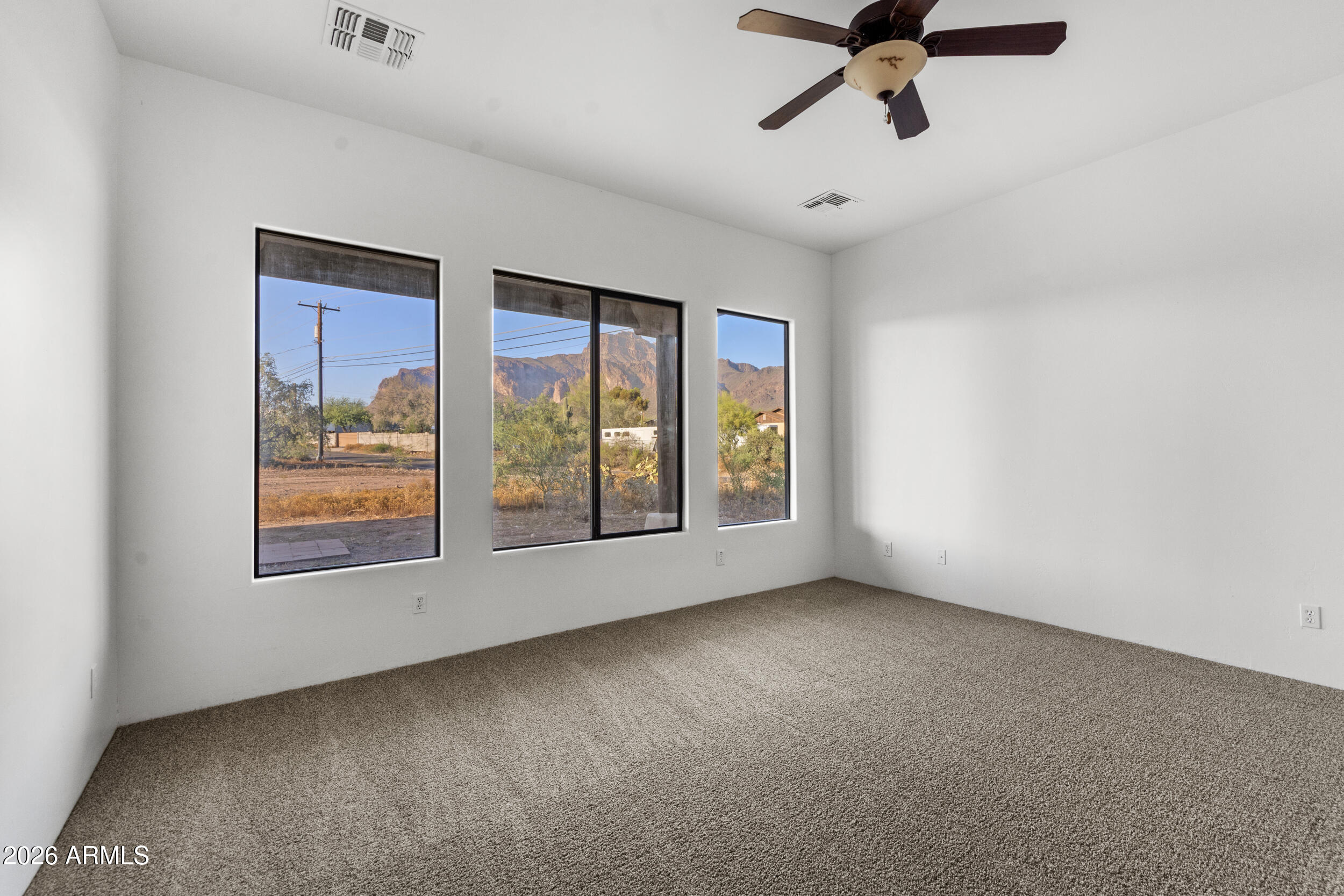 S25 T1N R8E - Residential