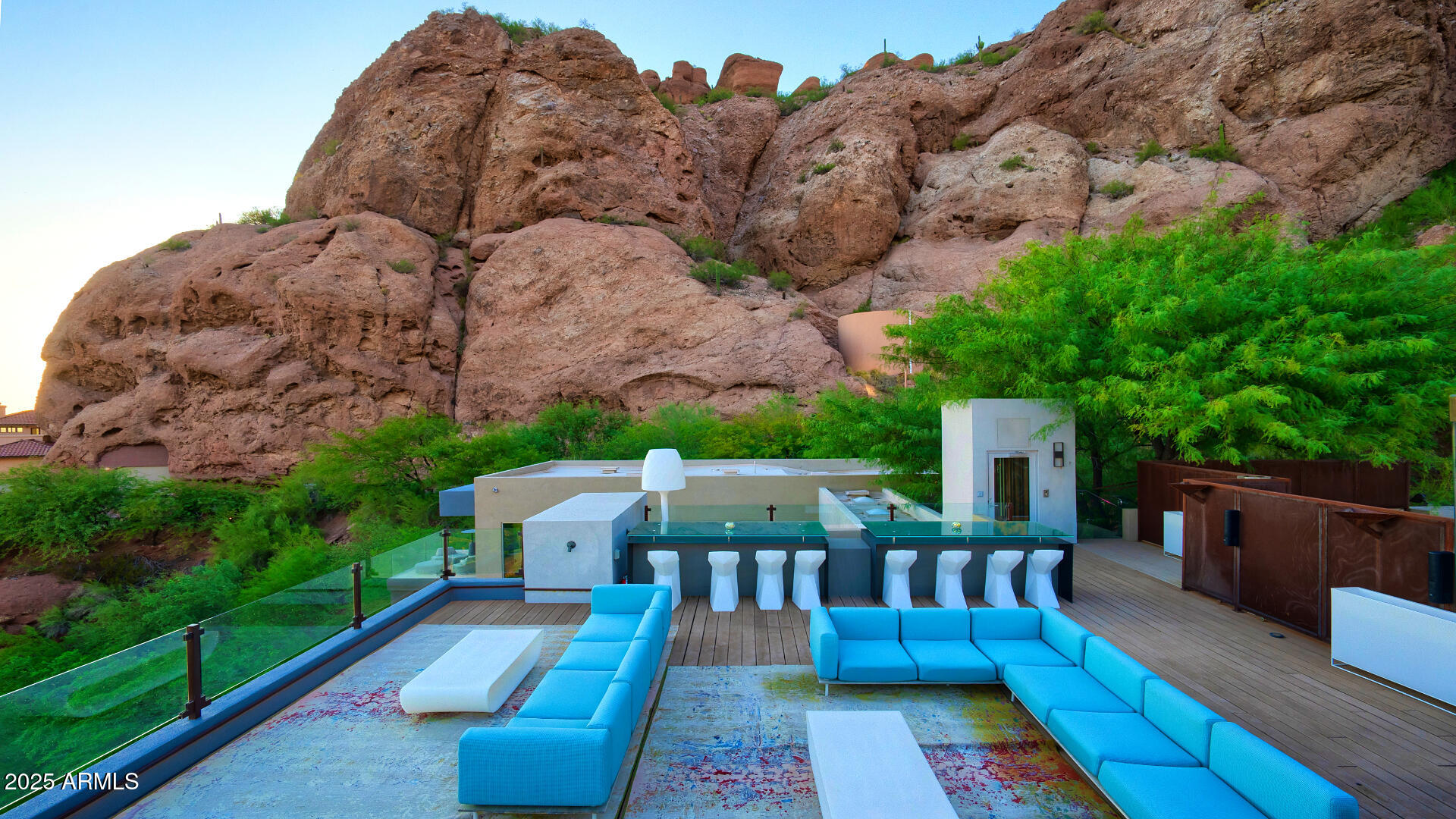 4949 E RED ROCK Drive