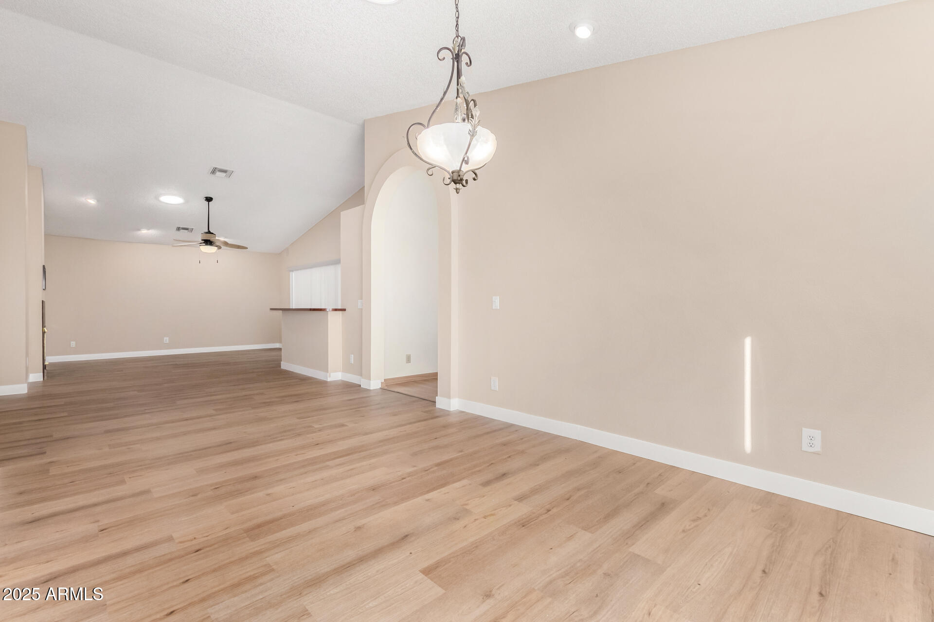 26609 S CLOVERLAND Drive