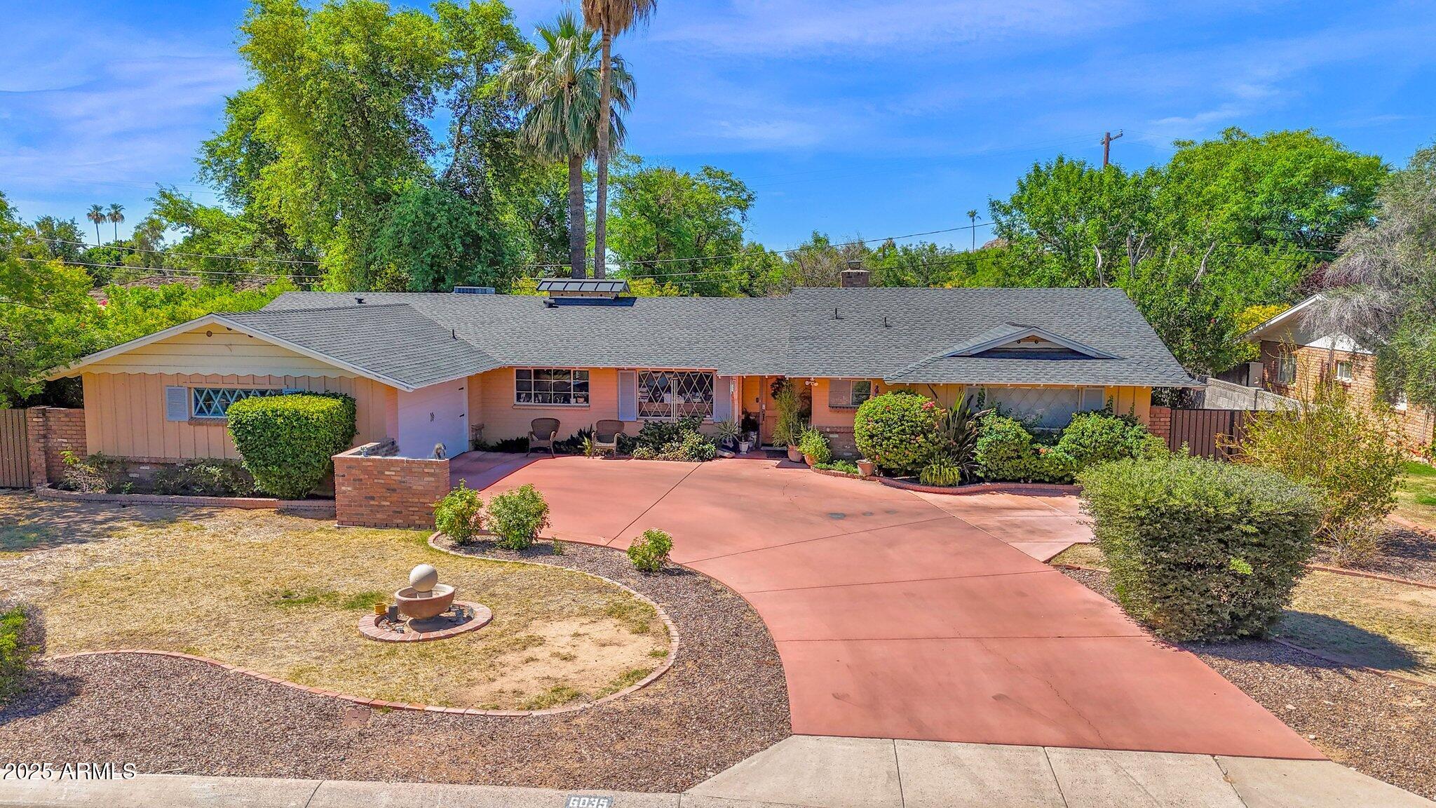 6035 E CALLE DEL NORTE --