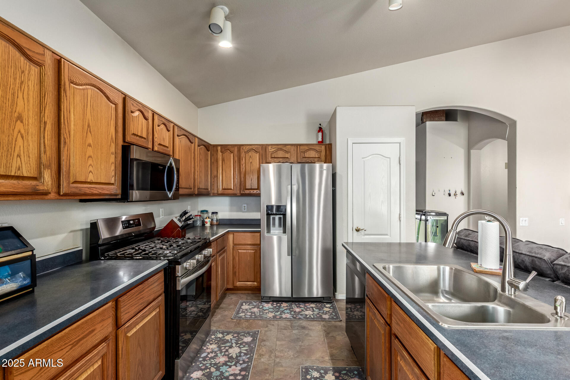 Homes for Sale in Queen Creek Arizona 2 3874 E Vaughn Avenue