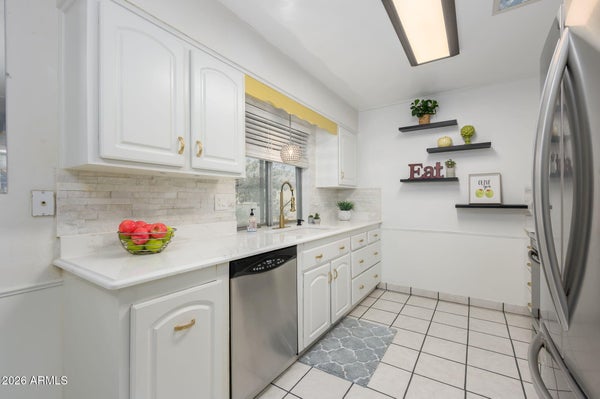 16825 N 107TH DR, SUN CITY, AZ 85351 - Image 24792d8da9619a6b7ce93631cef558c8/1566492199