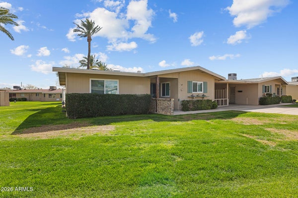 10401 W CORTE DEL SOL OESTE, SUN CITY, AZ 85351 - Image 247ce1c43f293b3f6e045f062cfb06be/924243797