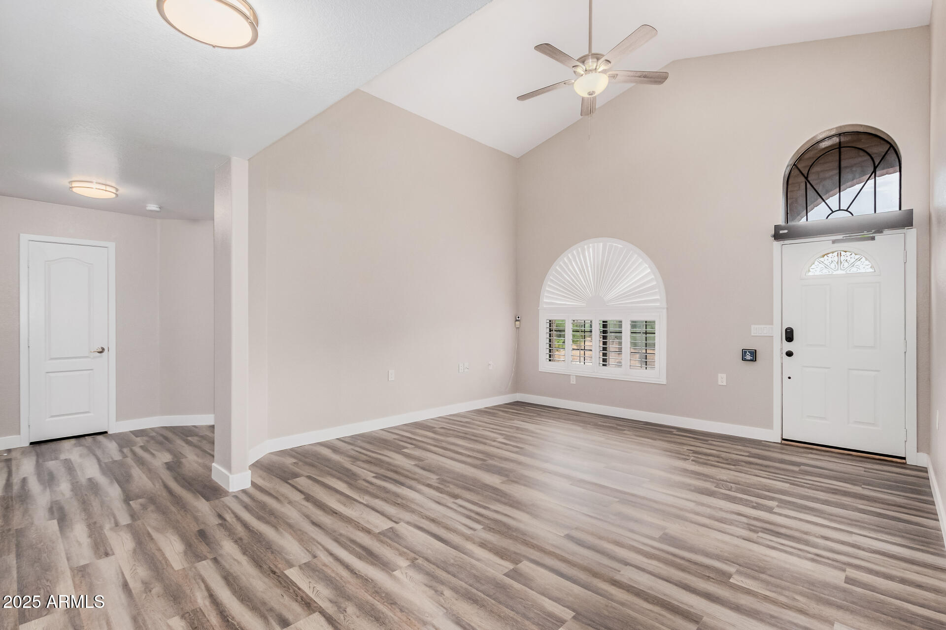 8112 E MCDOWELL Road